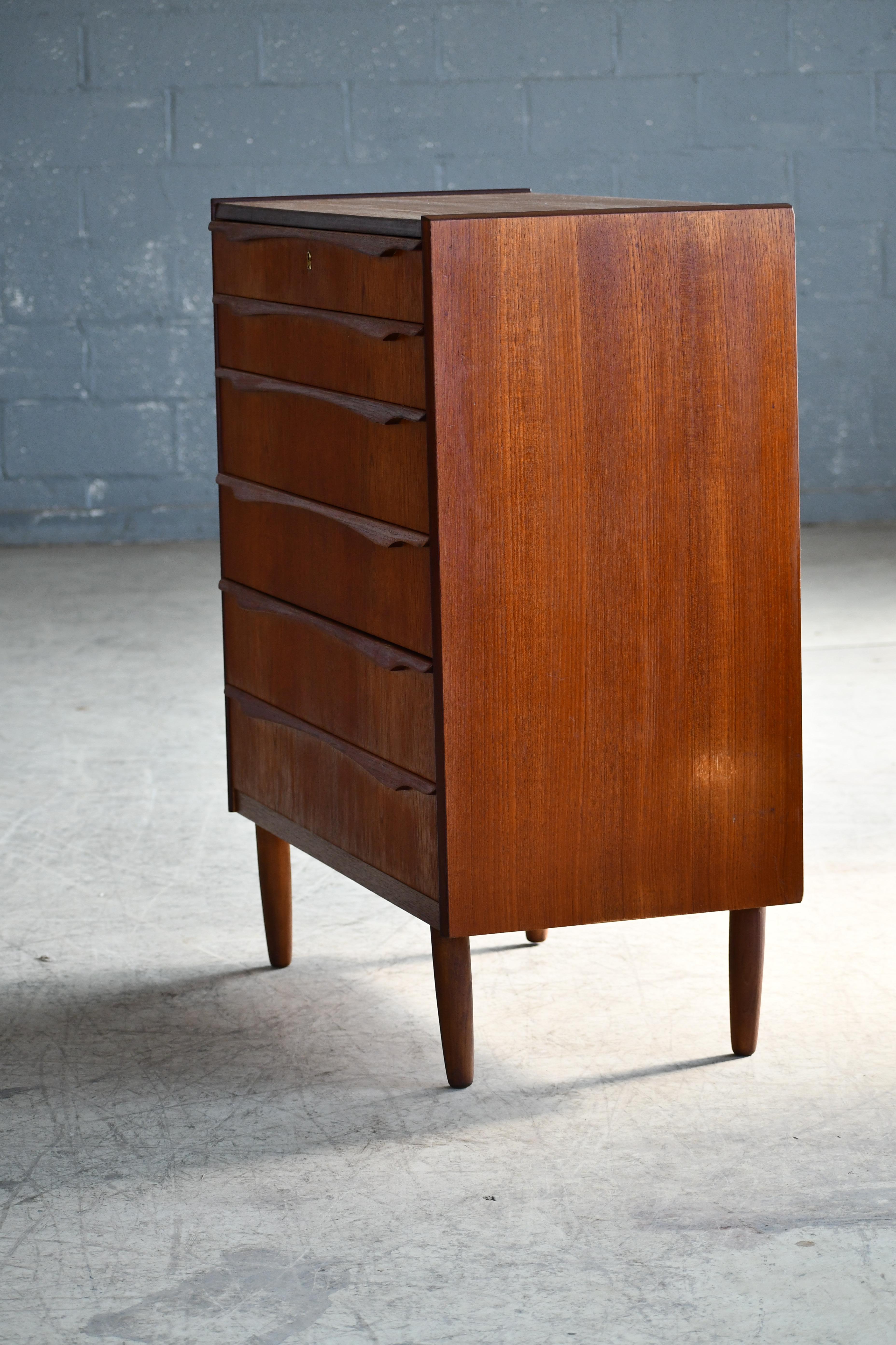 Danish Mid-Century Kai Kristiansen Style Tall Teak Dresser or Chest of Drawers For Sale 2