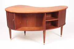 Danish Midcentury Kidney Desk in Teak Designed by Tibergaard Nielsen, 1950s