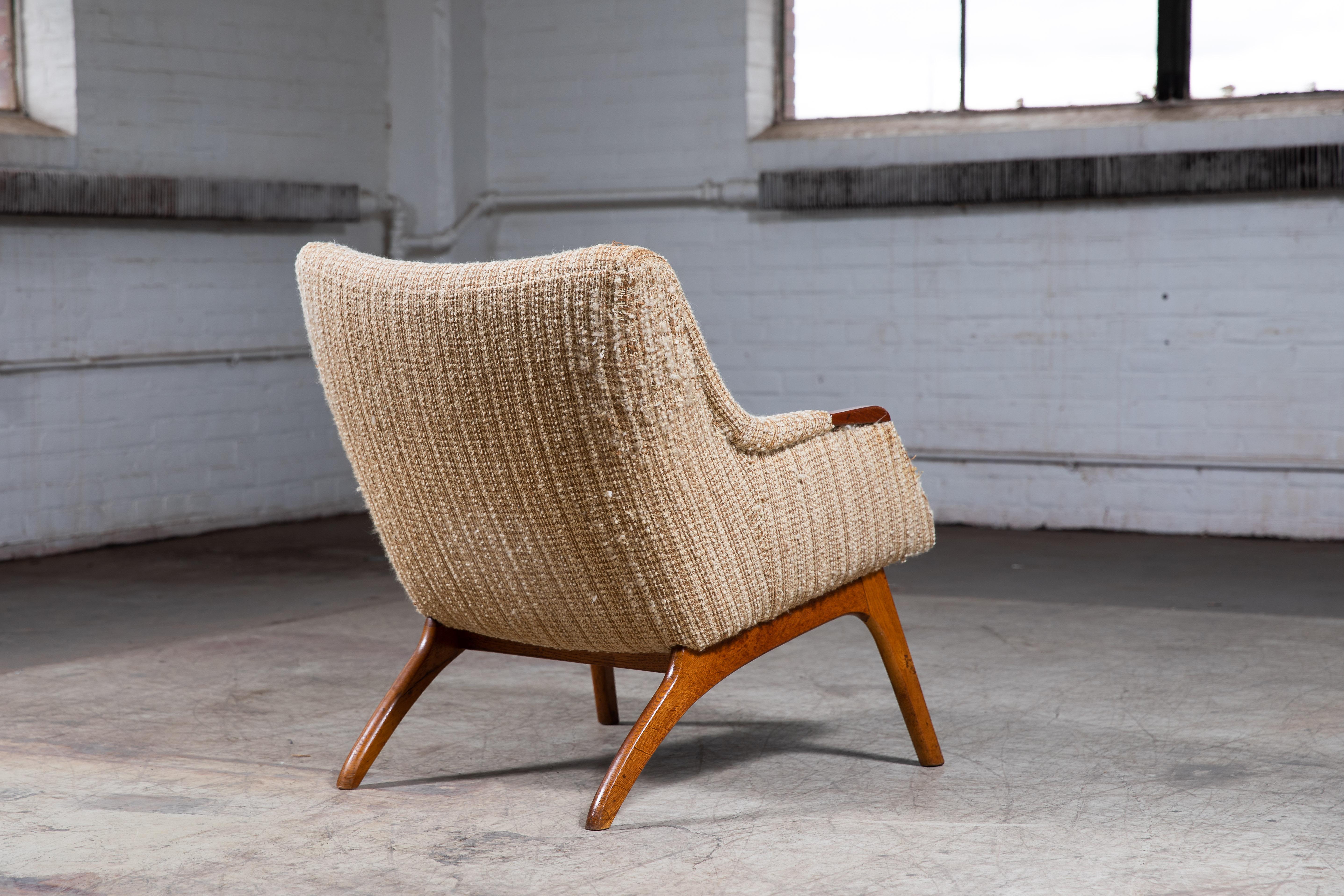 Danish Midcentury Kurt Olsen Style Easy Chair 1950's In Good Condition In Bridgeport, CT