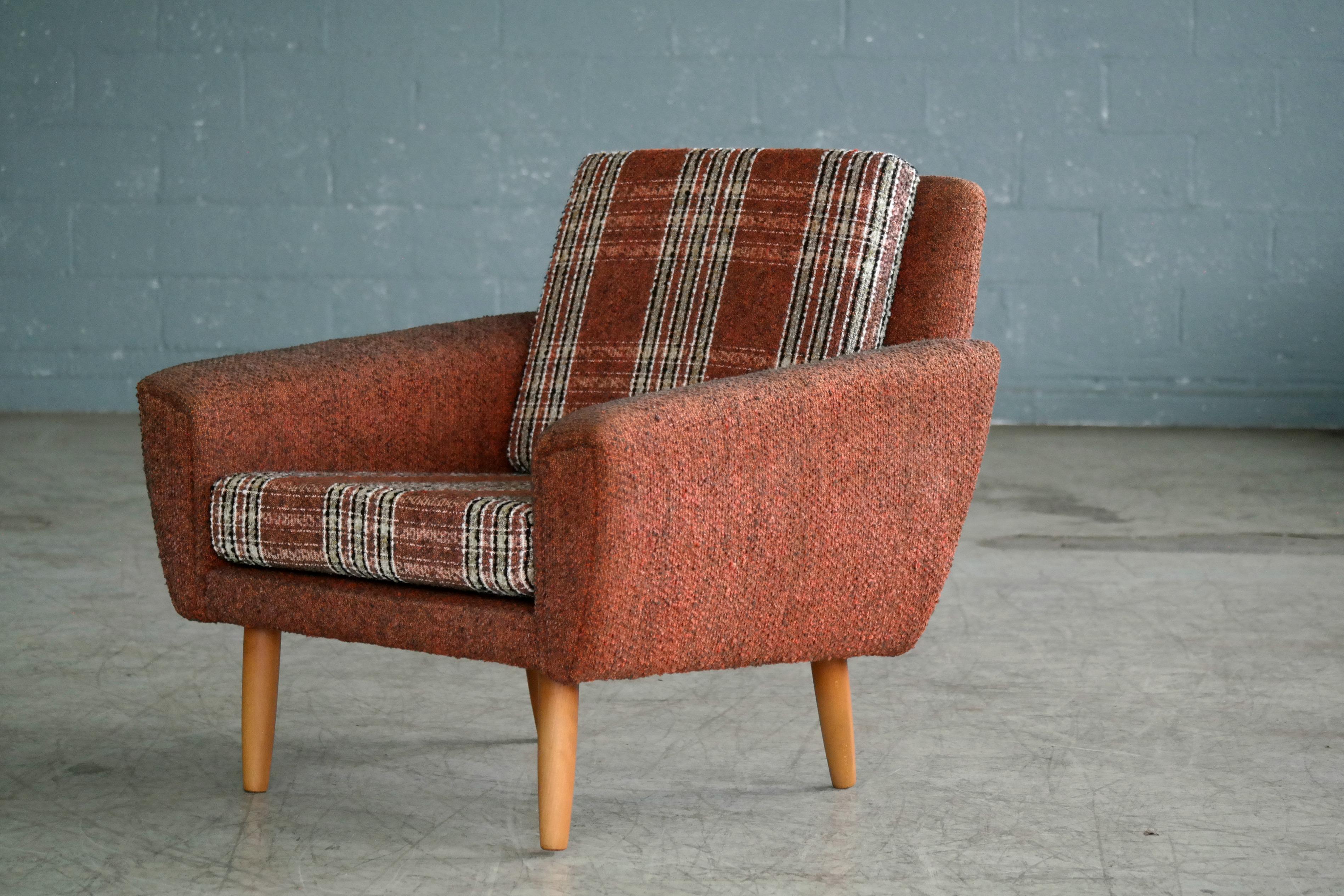 Danish Midcentury Kurt Ostervig Style Easy Lounge Chair in Original Wool, 1960s In Good Condition In Bridgeport, CT