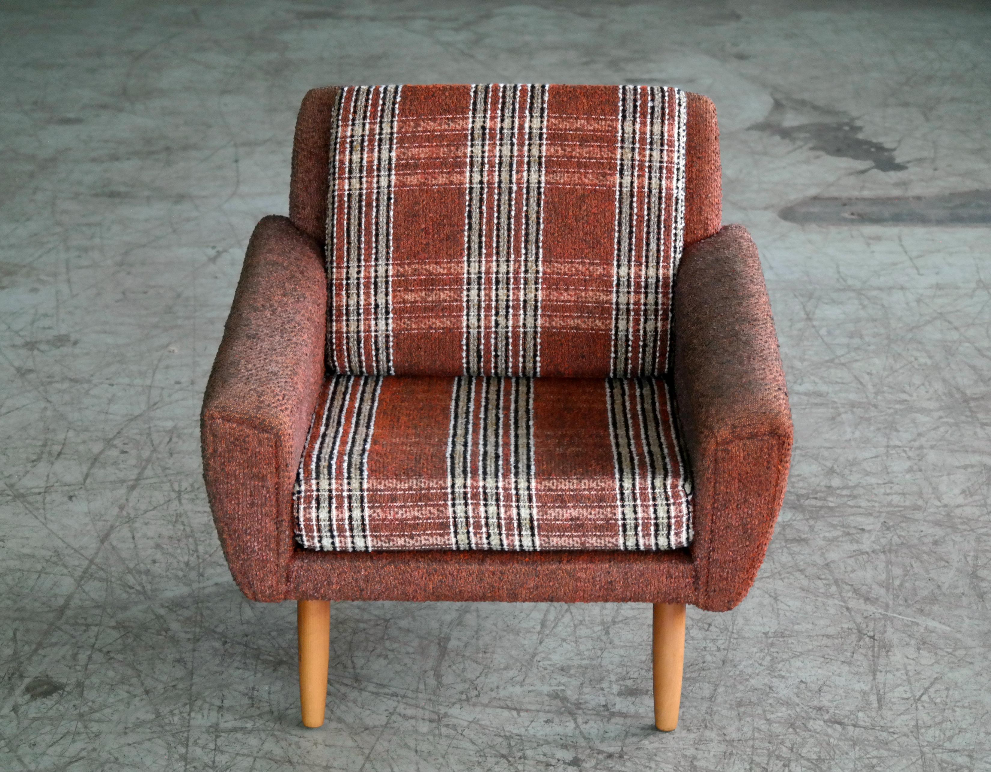 Mid-20th Century Danish Midcentury Kurt Ostervig Style Easy Lounge Chair in Original Wool, 1960s