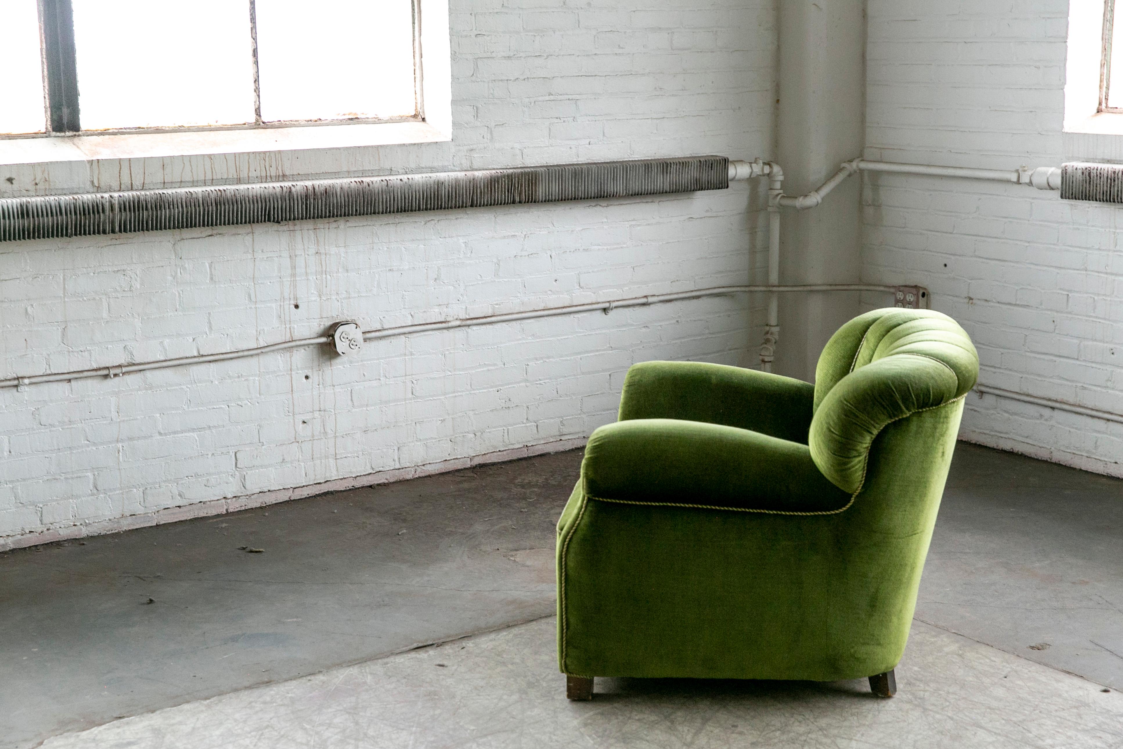 Danish Midcentury Large Scale Club Chair Model 1518b Low Back by Fritz Hansen 1