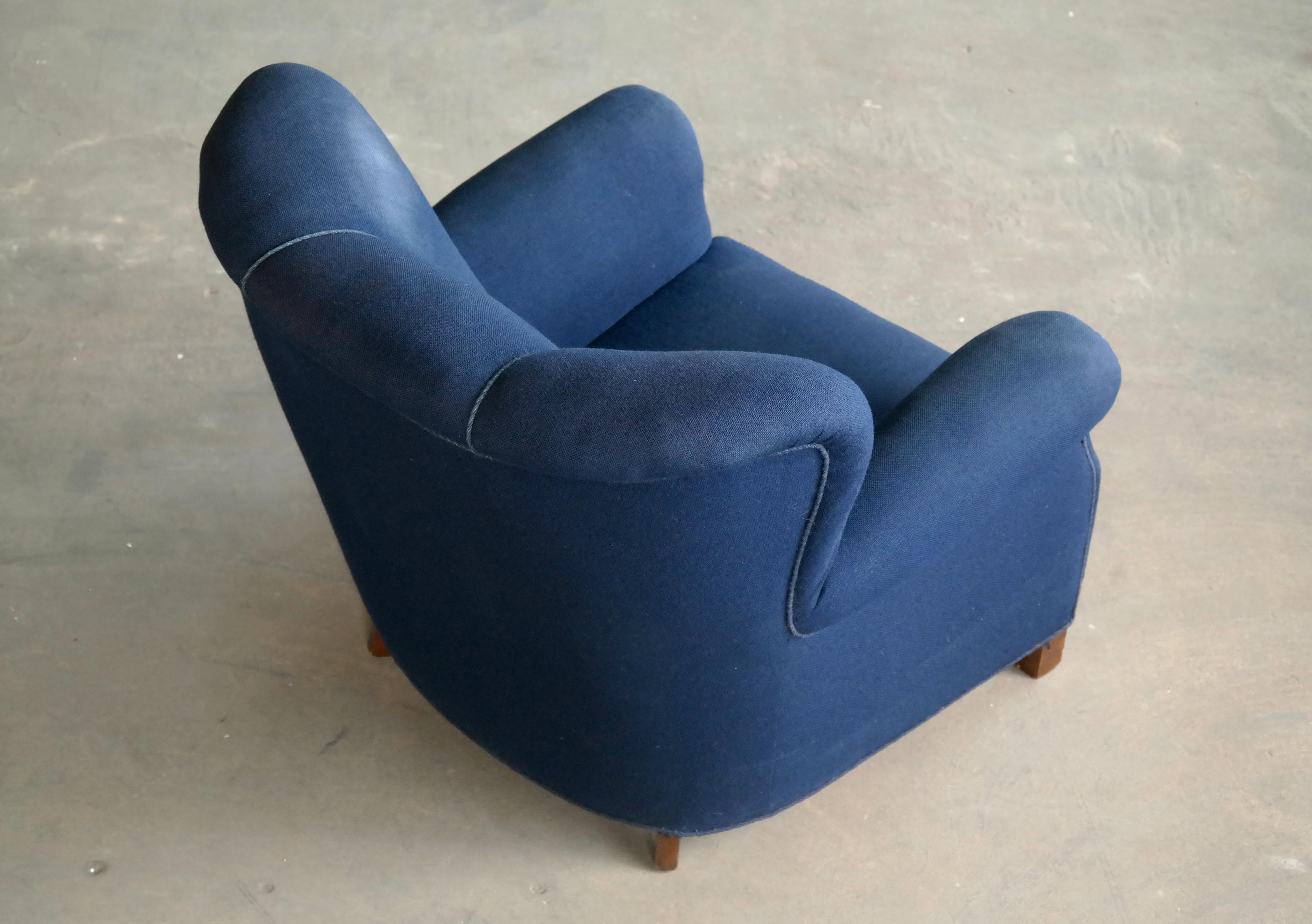 Danish Midcentury Large Scale Club or Lounge Chair Model 1518 by Fritz Hansen 2