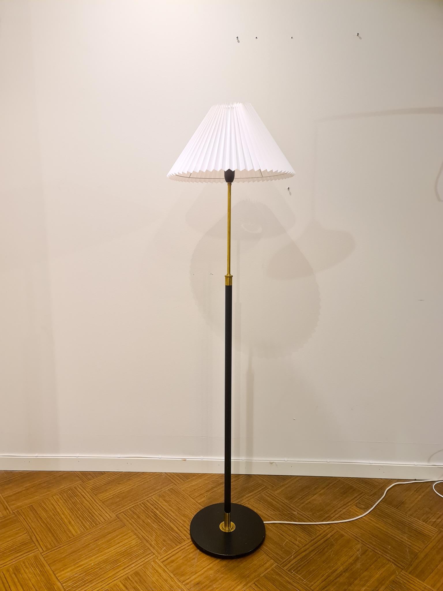 Mid-Century Modern Danish Midcentury Le Klint Floor Lamp No 351 Designed by Aage Petersen, Denmark