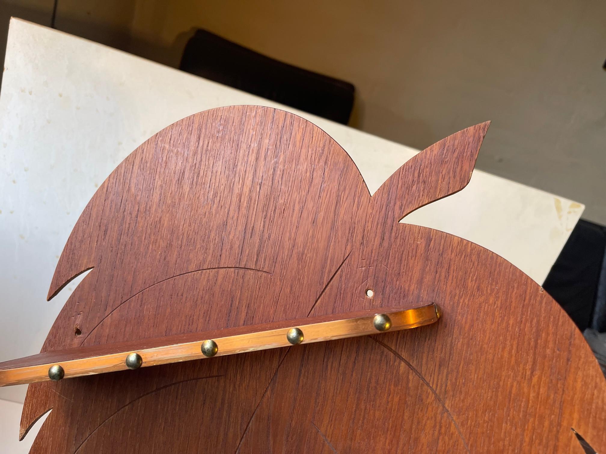 Danish Midcentury Leaf Spice Rack in Teak & Copper, 1960s For Sale 4