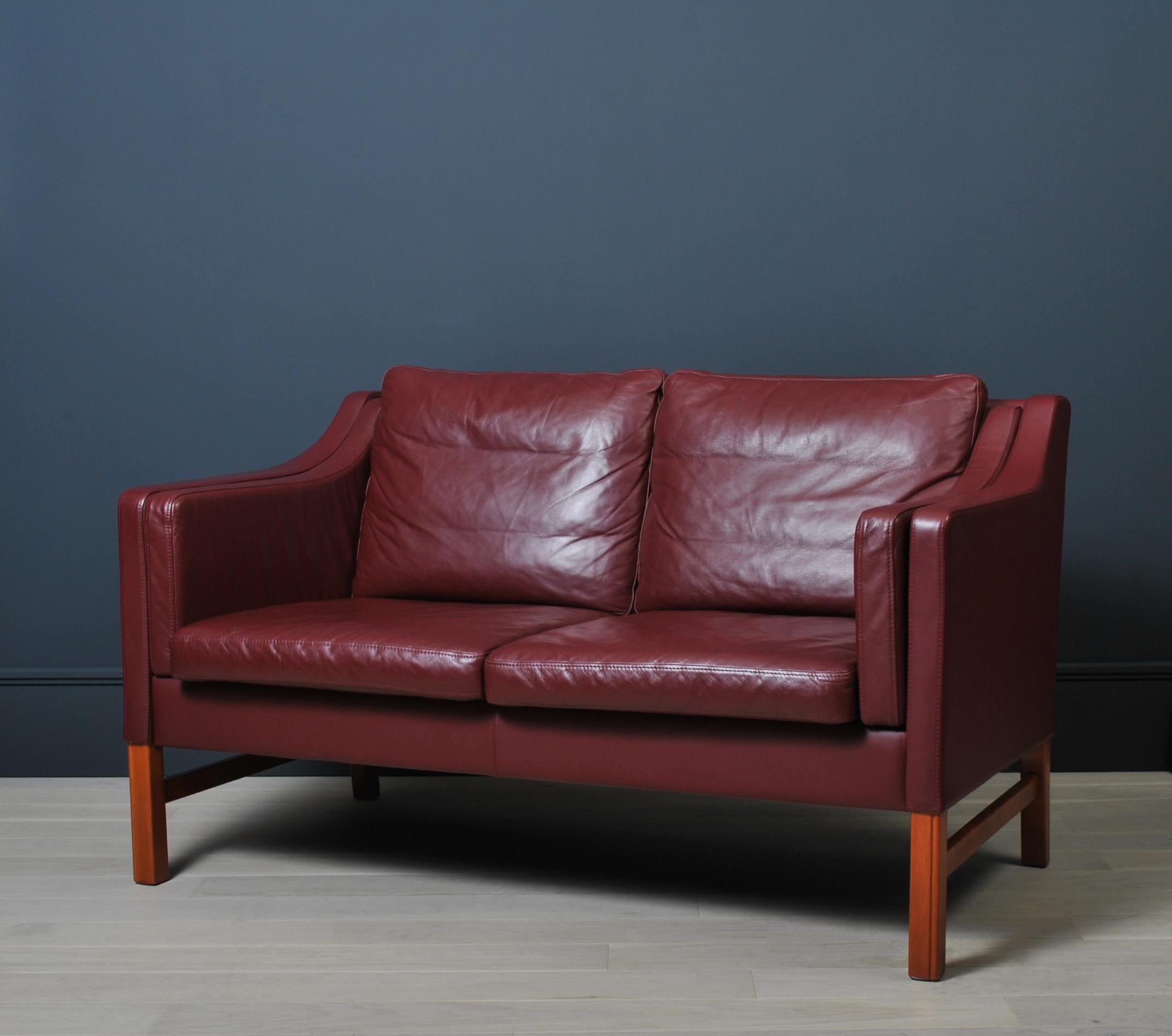 Danish Midcentury Leather Sofa, Okamura & Marquardsen 2