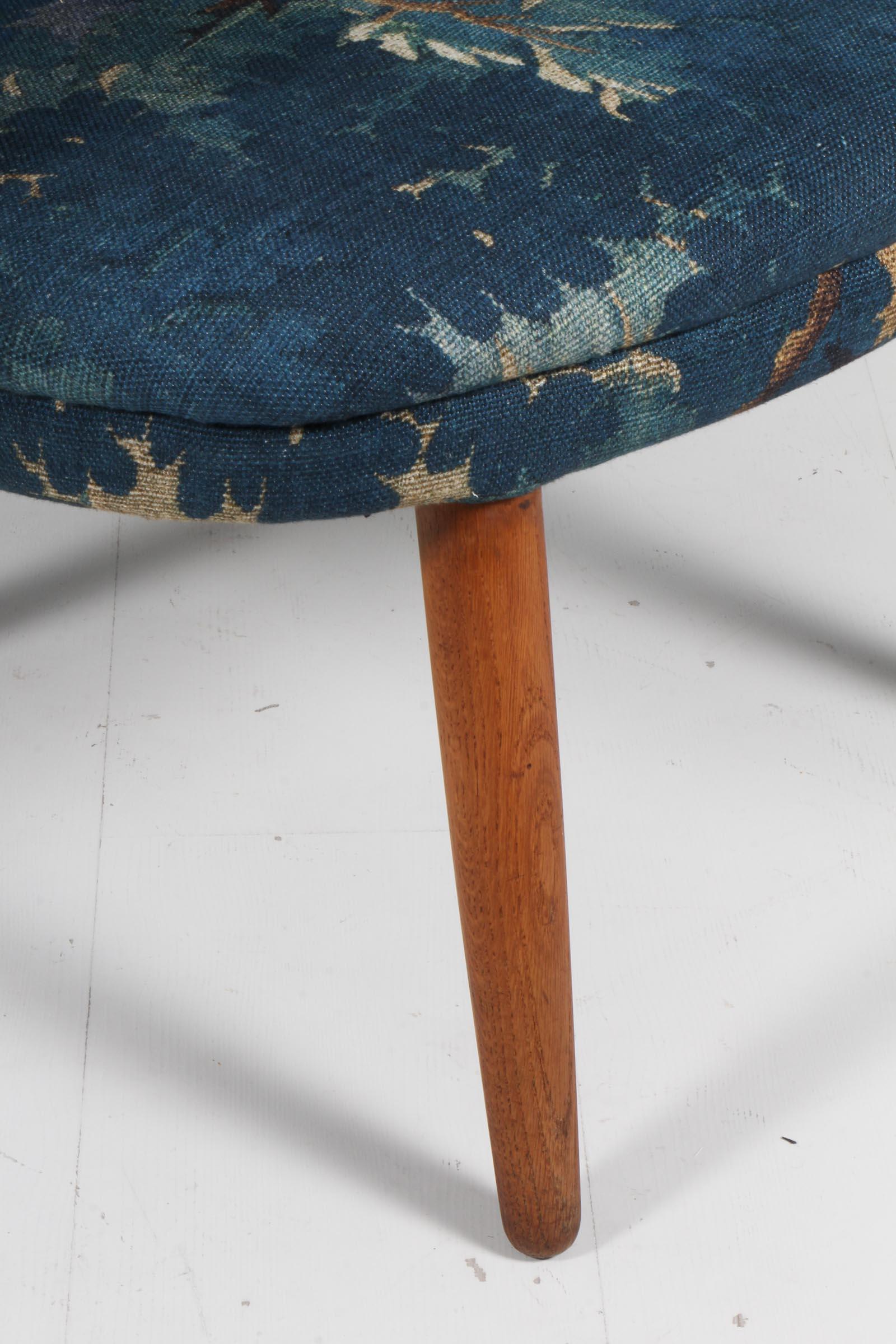 Danish Midcentury Lounge Chair, Designed by Bent Møller Jepsen, Dedar fabric In Excellent Condition For Sale In Esbjerg, DK