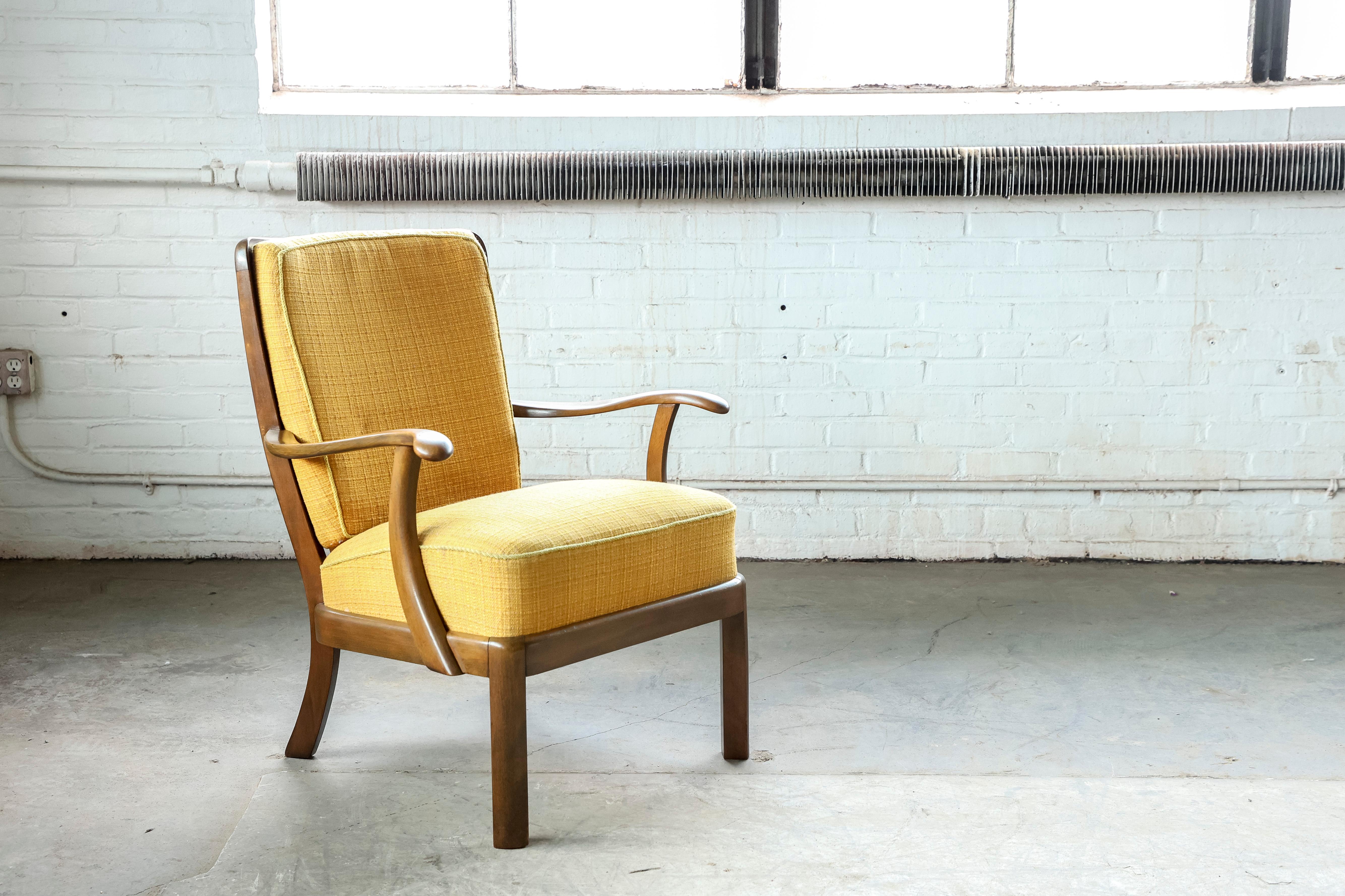 Mid-20th Century Danish Midcentury Lounge Chair with Slat Back Attributed to Edmund Jorgensen For Sale