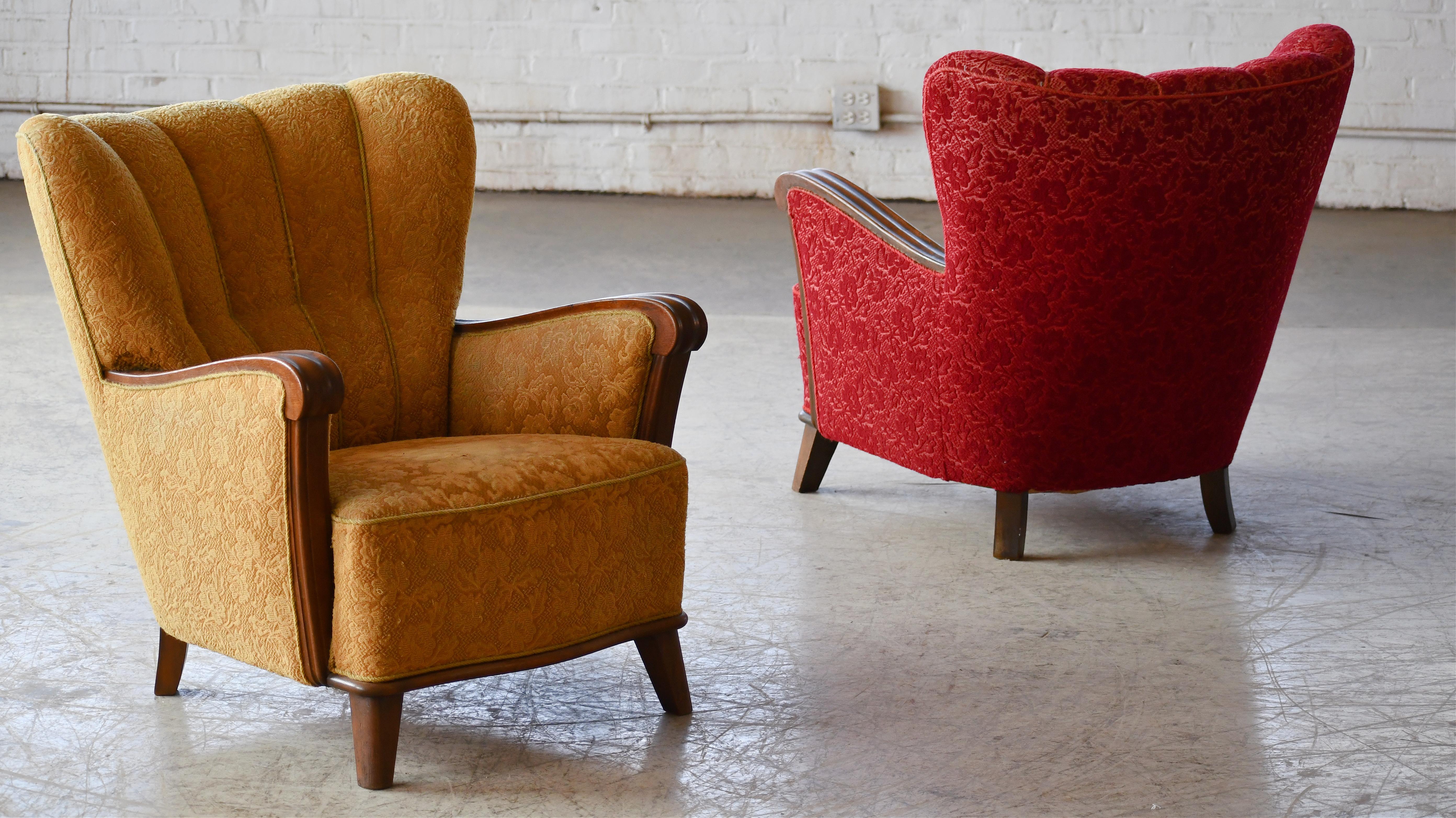 Danish Art Deco Lounge Chair with Scalloped Backs and Carved Armrests 1930s 5