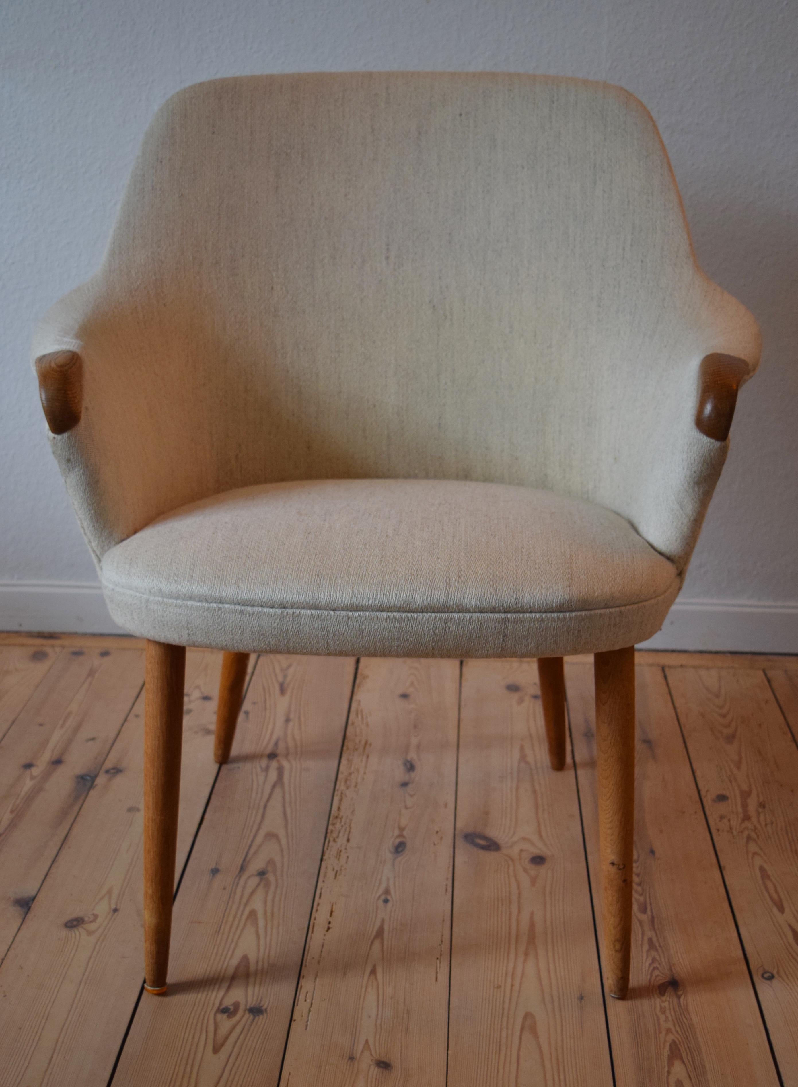 Danish Midcentury 'Mini Papa Bear' Lounge Chair, 1950s In Good Condition In Nyborg, DK