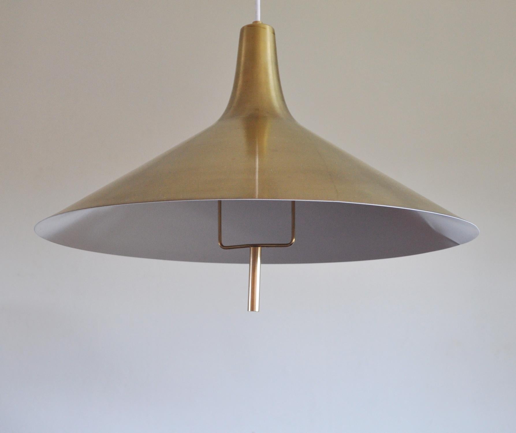 20th Century Danish Mid-century Modern Chandelier in Brass 1950s in the Style of Paavo Tynell For Sale
