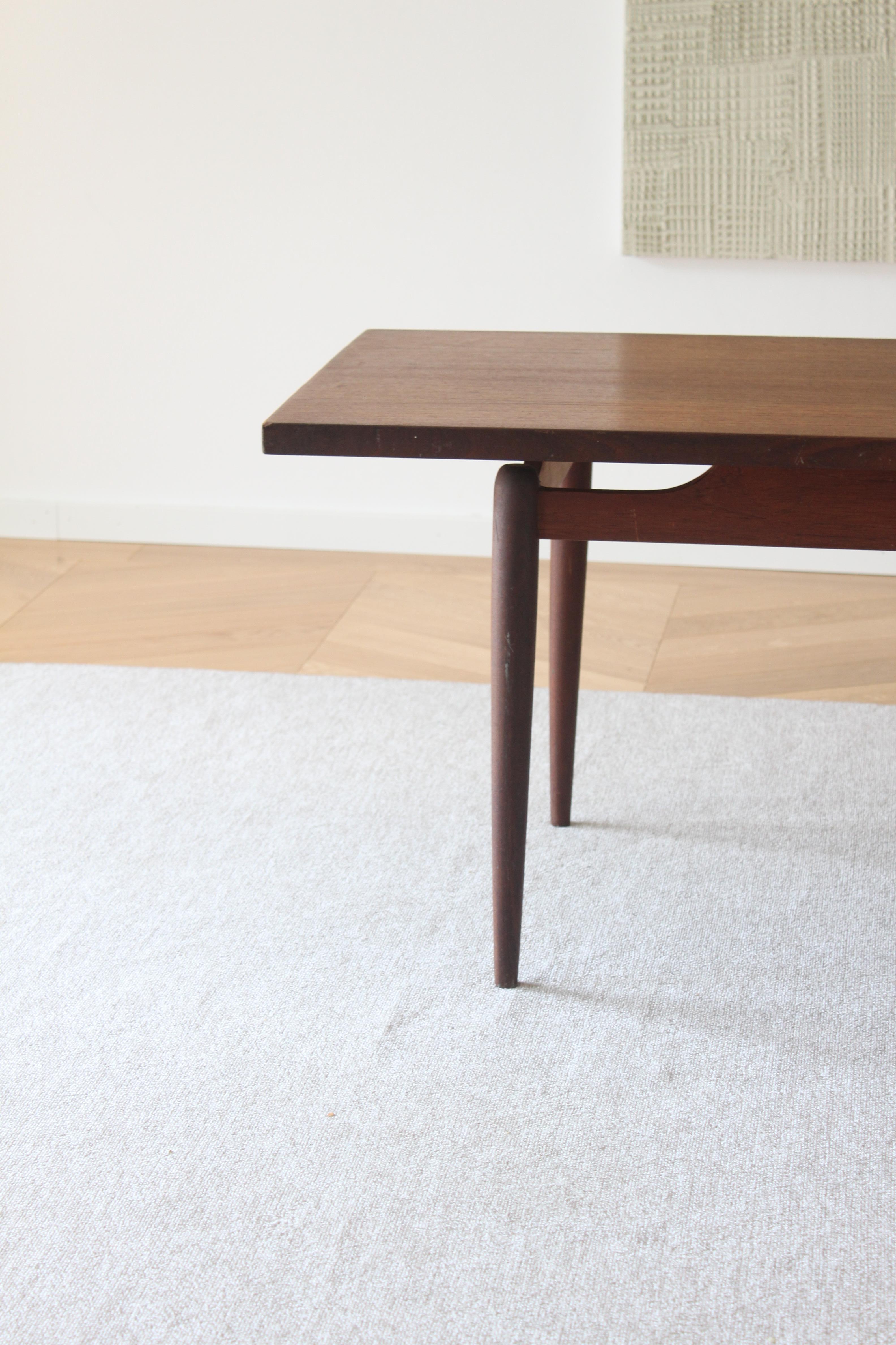 Danish Midcentury Modern Floating Coffee Table For Sale 7
