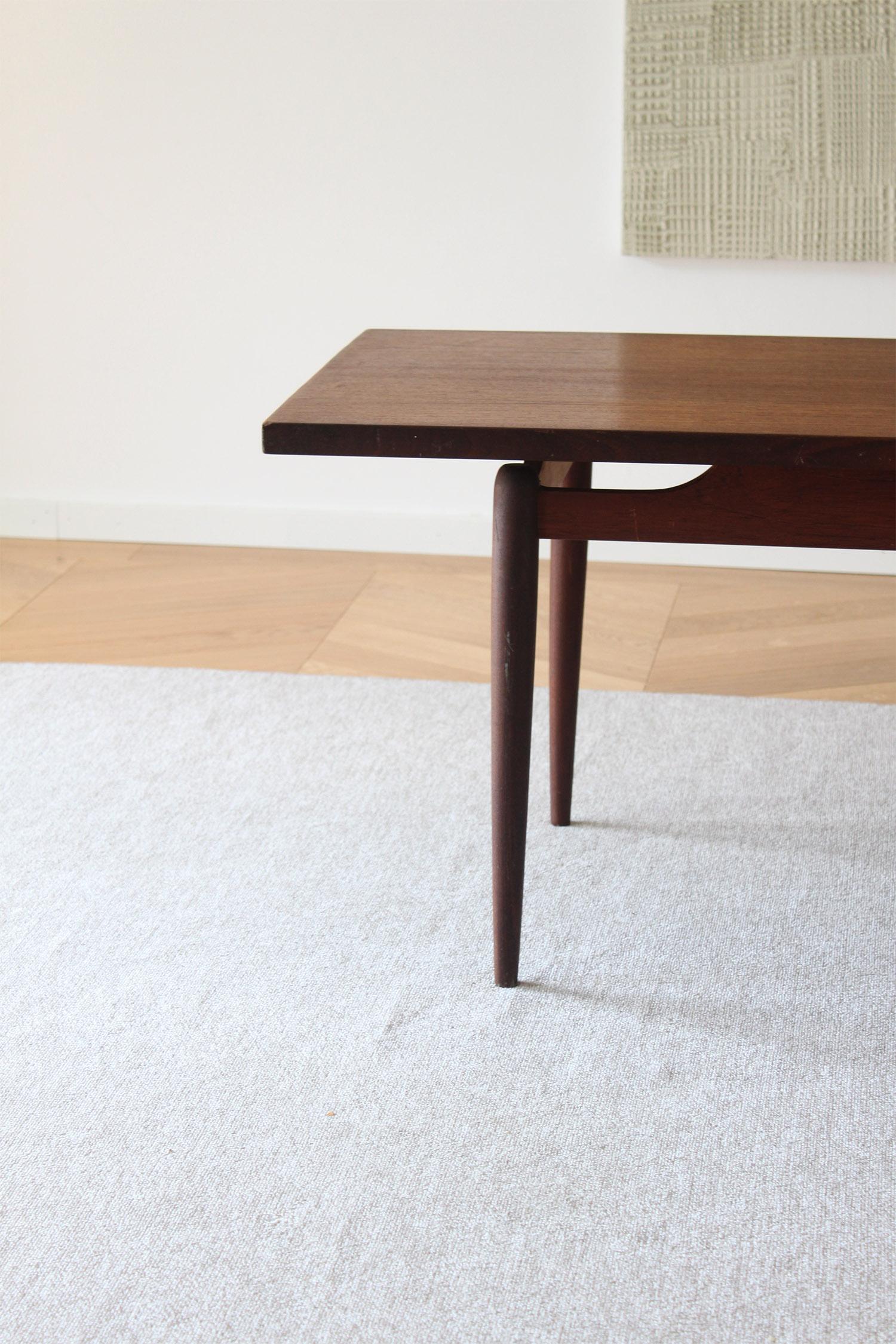 Scandinavian Danish Midcentury Modern Floating Coffee Table For Sale