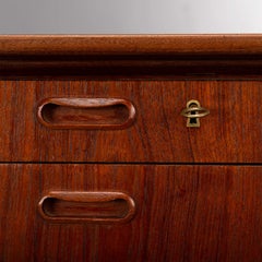 Danish Midcentury Modern Teak Desk by Svend Age Madsen for HP Hansen, 1960s