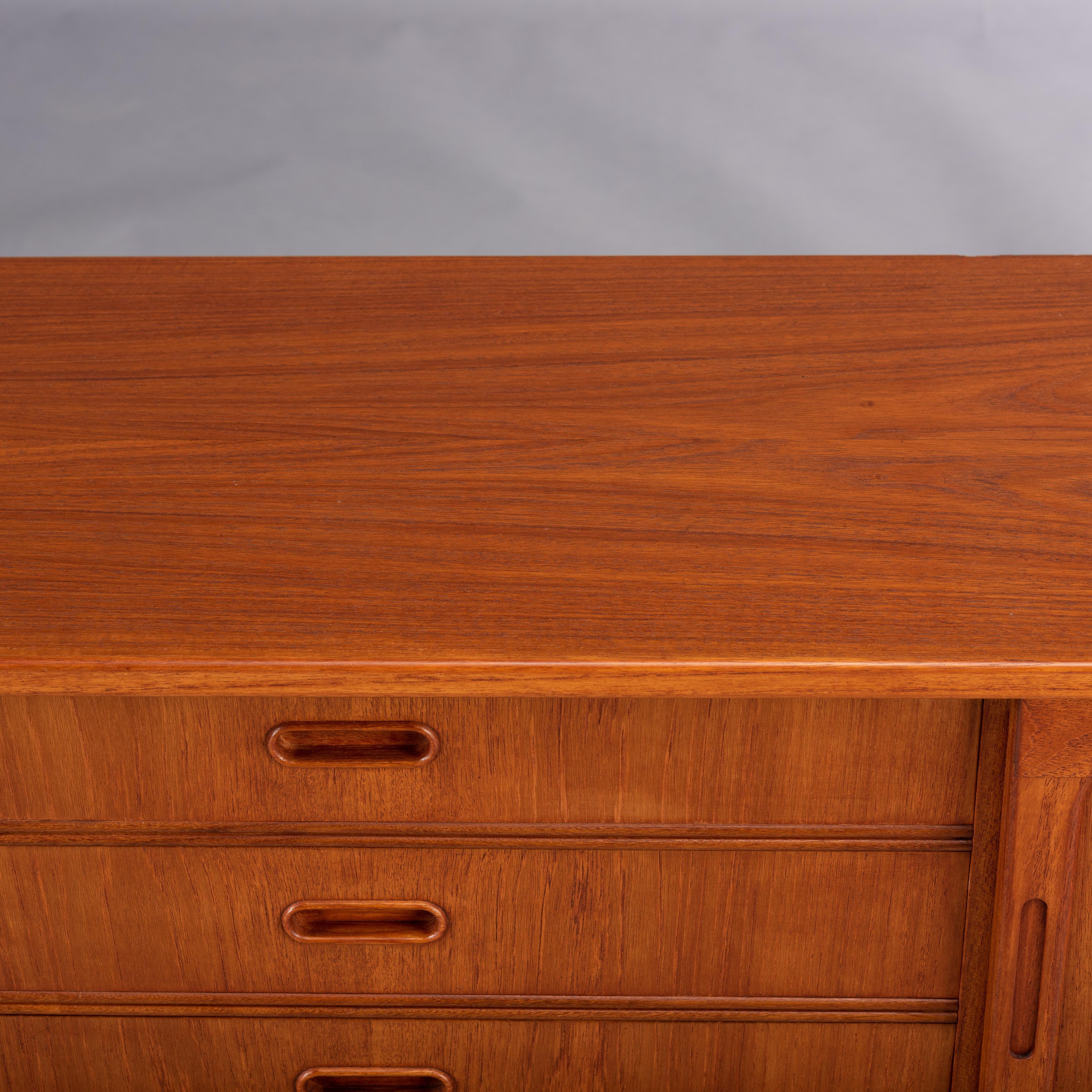 Danish Mid-Century Modern Teak Sideboard, 1960s 6