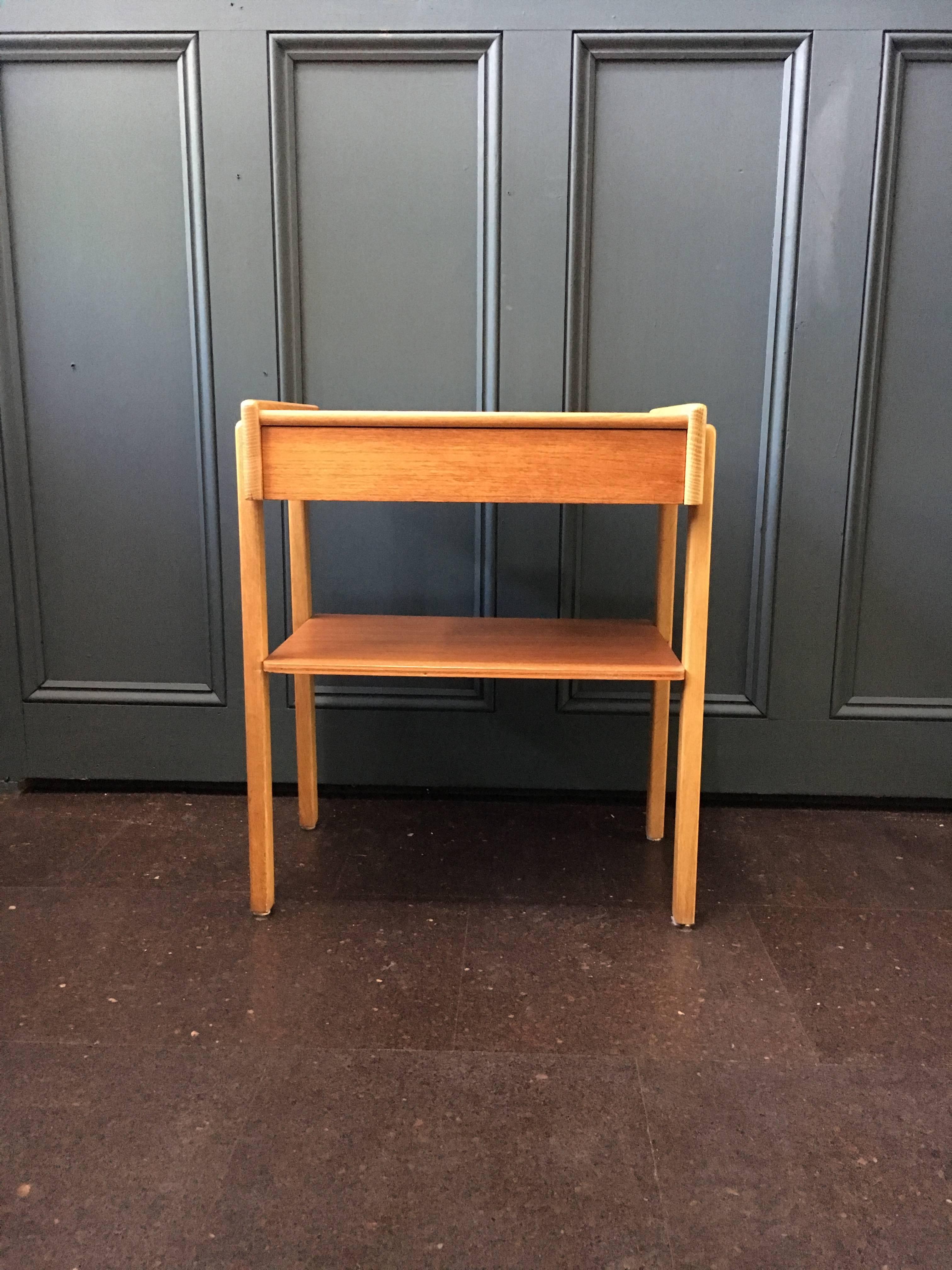 Danish Midcentury Nightstands In Good Condition In London, GB