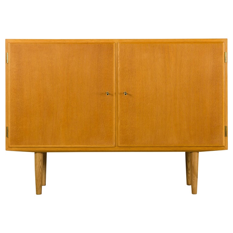 Danish Midcentury Oak Sideboard by Carlo Jensen for Hundevad and Co at