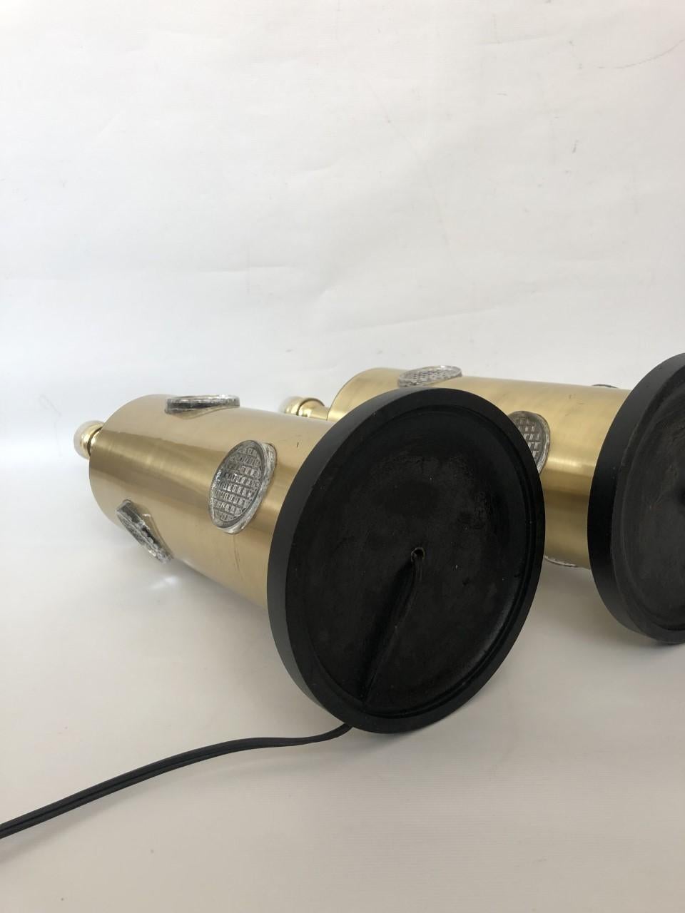 Paire de lampes de table en laiton du milieu du siècle dernier, 1970 en vente 3