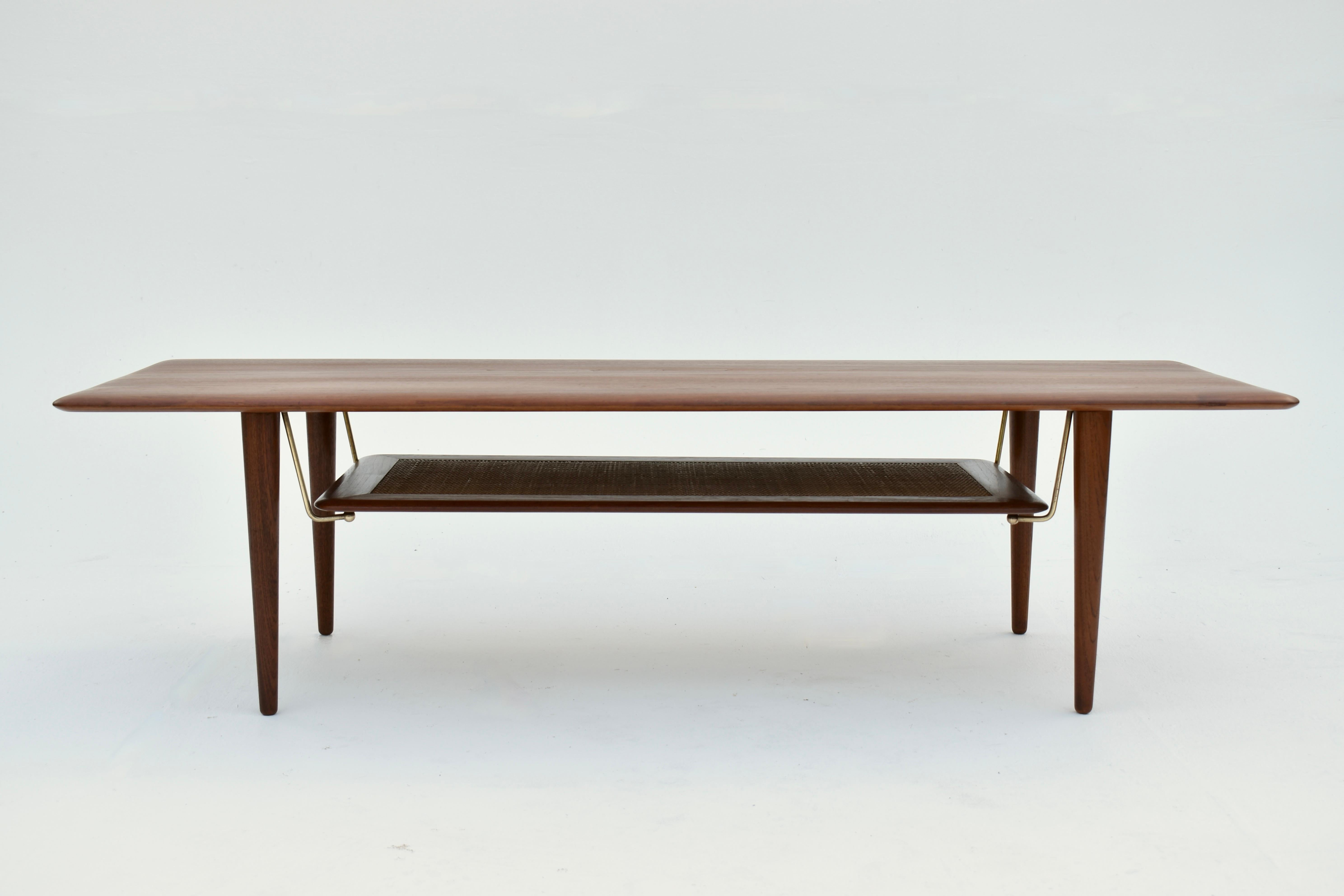 Table basse danoise du milieu du siècle dernier Peter Hvidt & Orla Molgaard Nielsen modèle 516 en vente 7