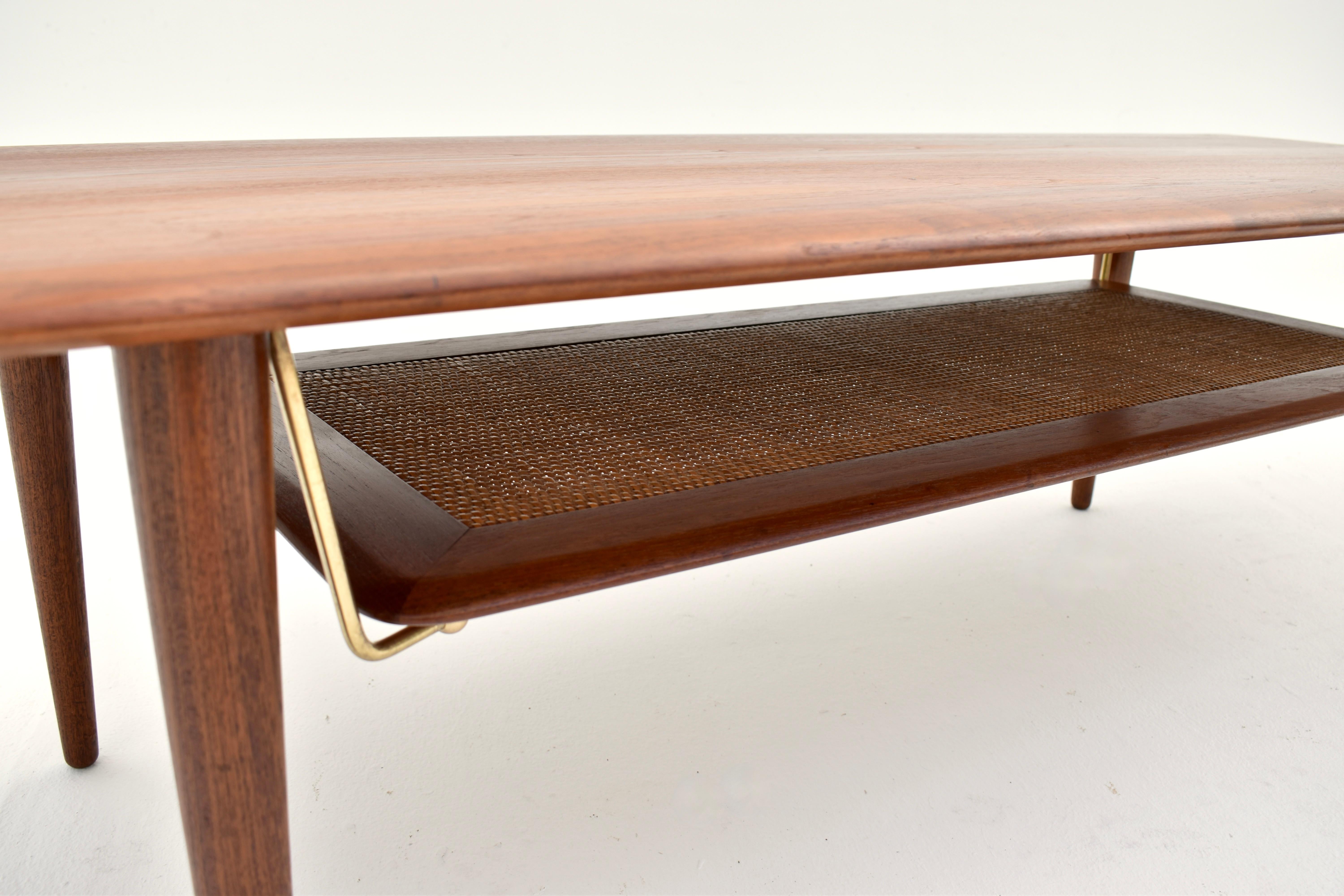 Table basse danoise du milieu du siècle dernier Peter Hvidt & Orla Molgaard Nielsen modèle 516 en vente 1