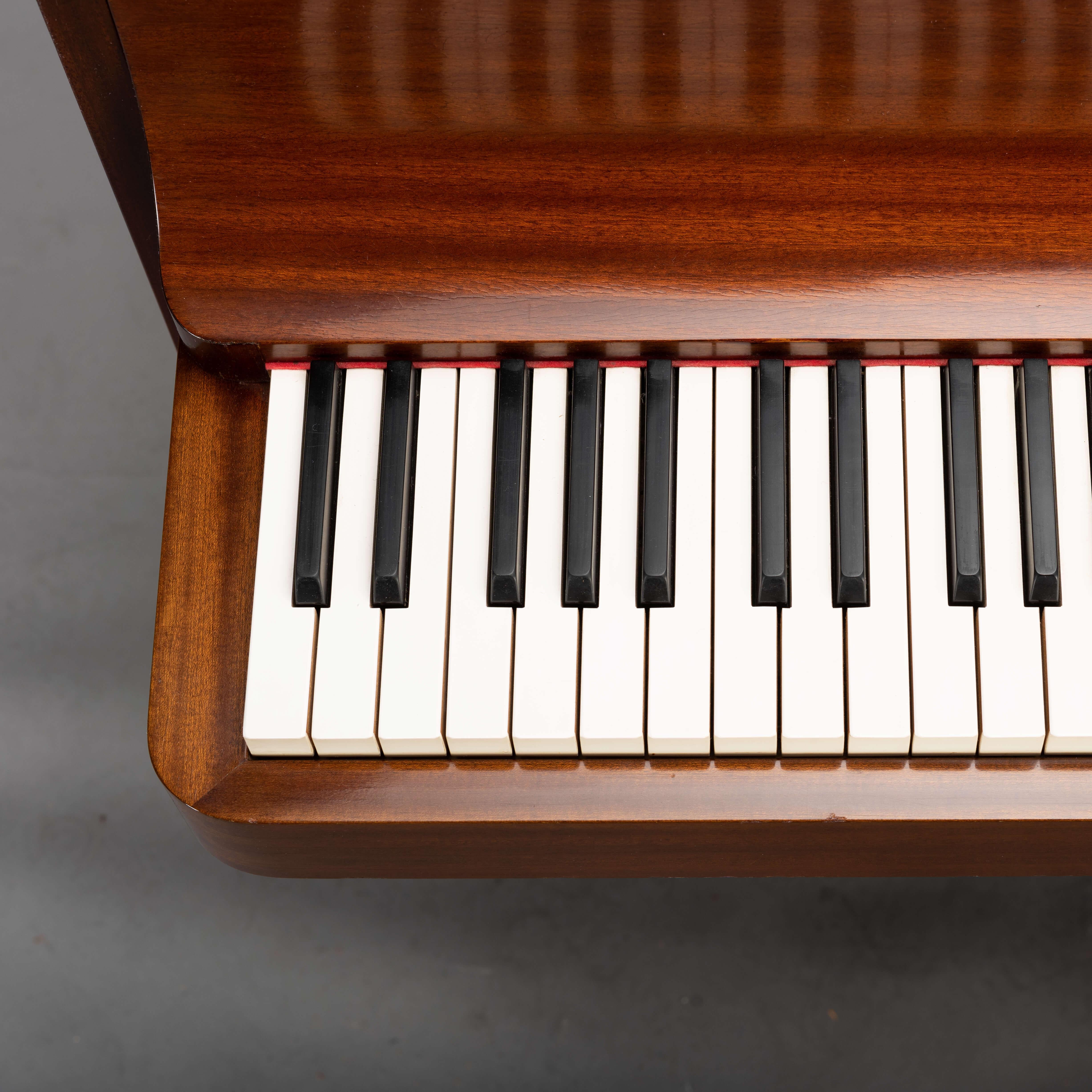 Danish Midcentury Pianette by Louis Zwicki in Mahogany, 1950s 5
