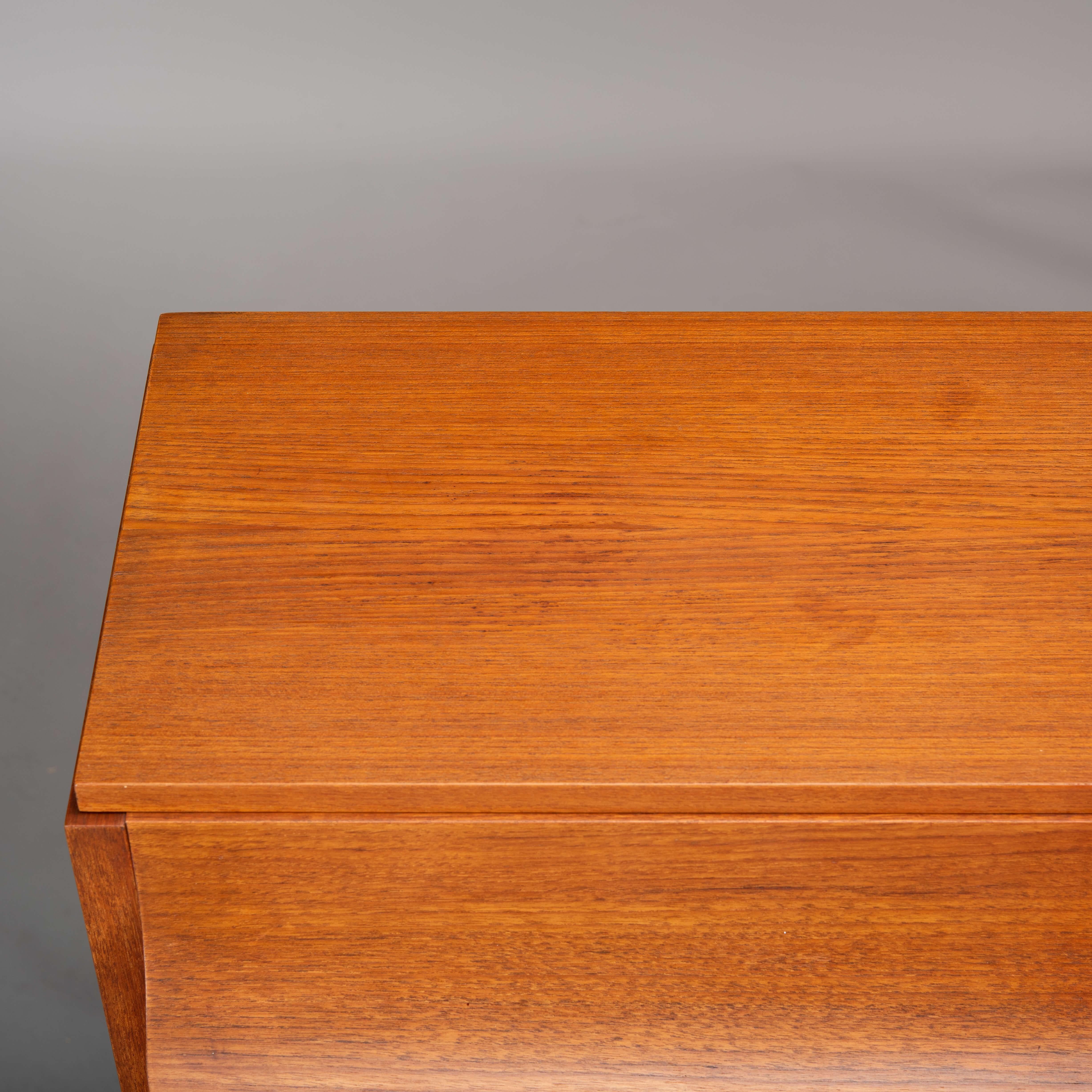 Danish Midcentury Pianette by Louis Zwicki in Teak, 1950s In Good Condition In Breda, Netherlands