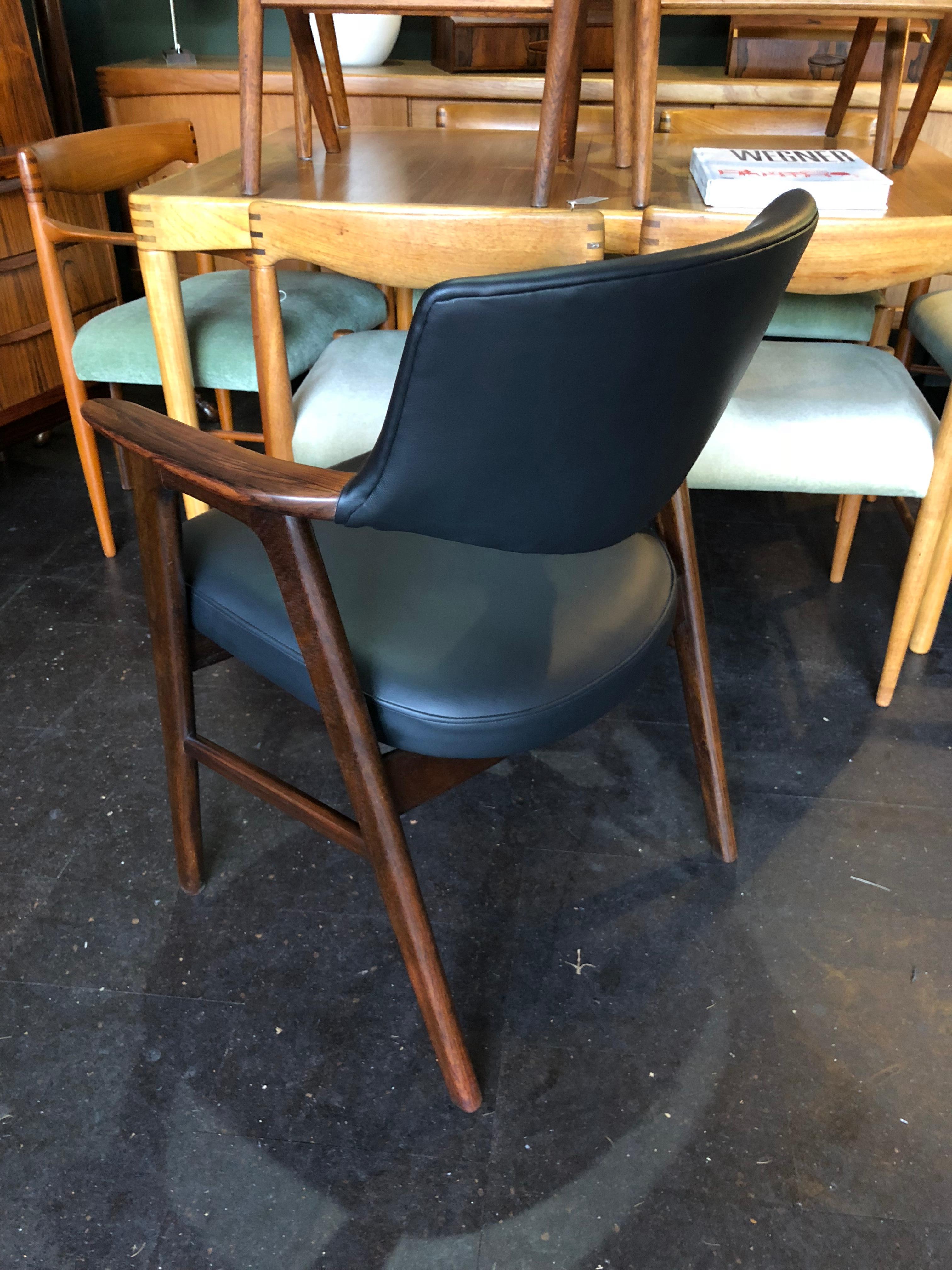 Danish Midcentury Rosewood Chairs, Erik Kirkegaard, 6 available. 1
