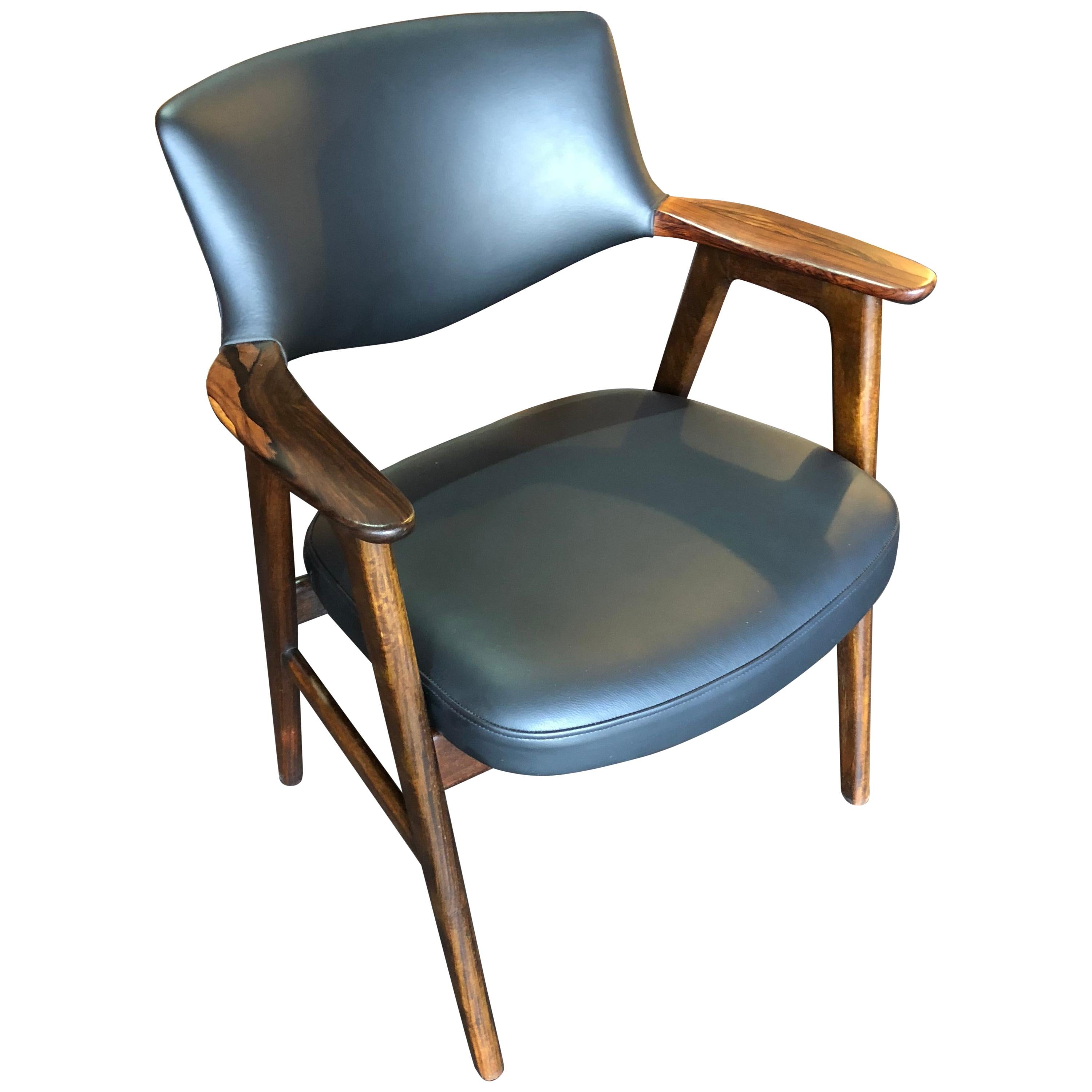 Danish Midcentury Rosewood Chairs, Erik Kirkegaard, 6 available.