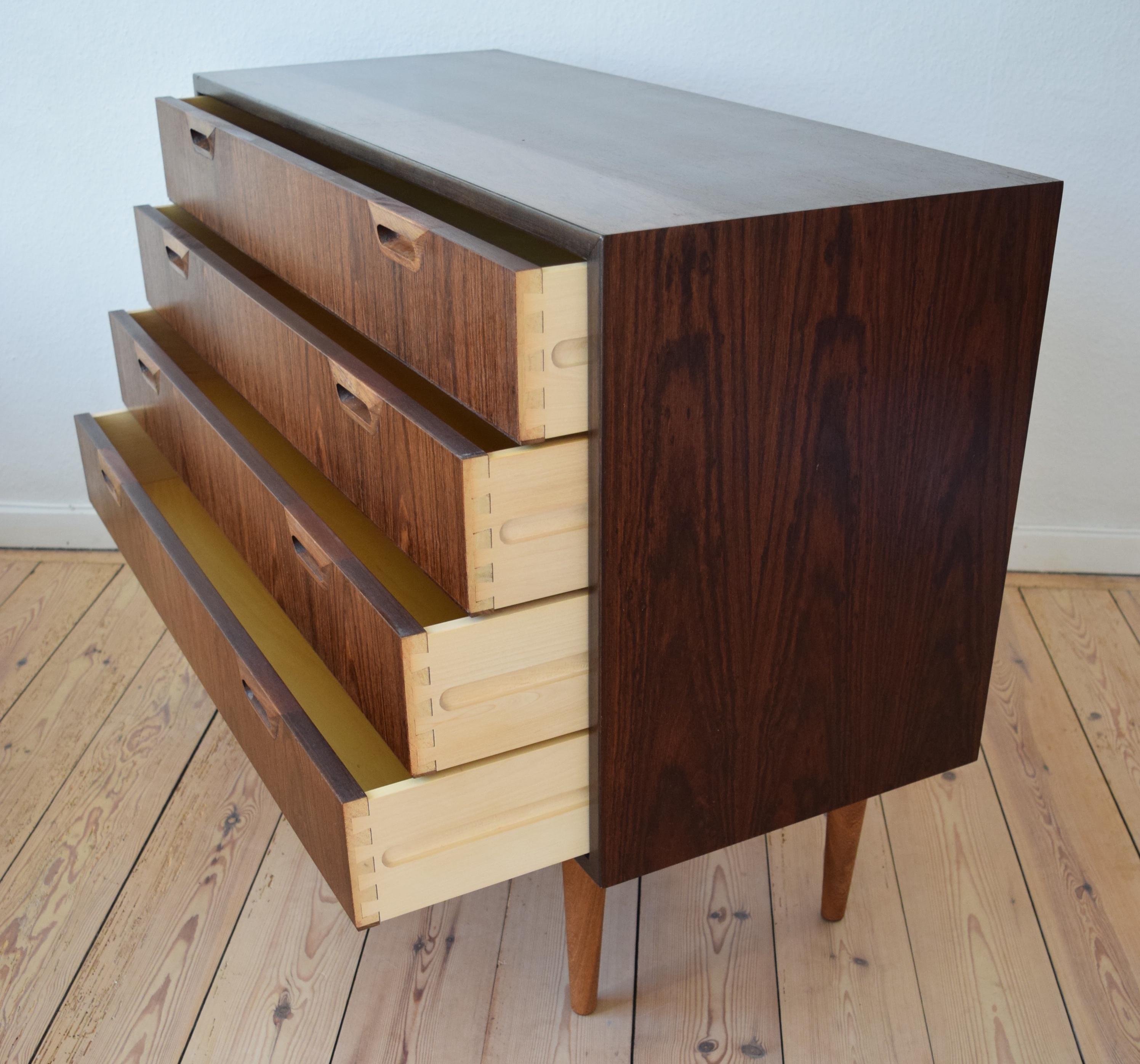 Danish Midcentury Rosewood Chest of Drawers, 1960s For Sale 1