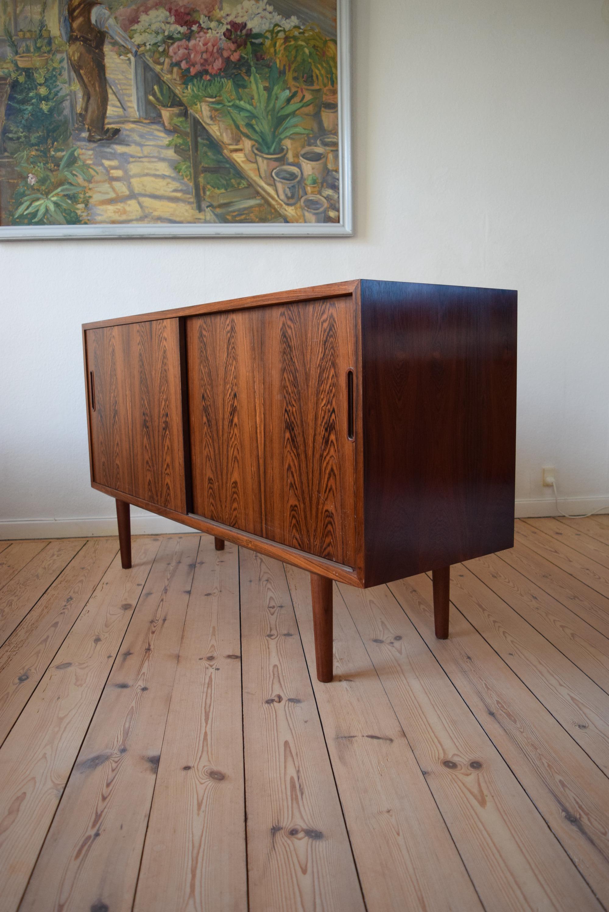 Danish Midcentury Rosewood Sideboard by Poul Hundevad, 1960s For Sale 4