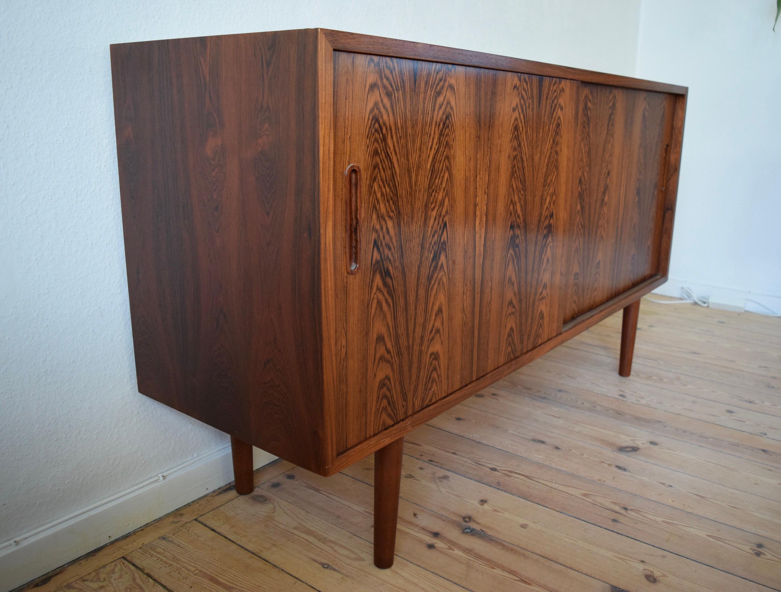 Mid-20th Century Danish Midcentury Rosewood Sideboard by Poul Hundevad, 1960s For Sale