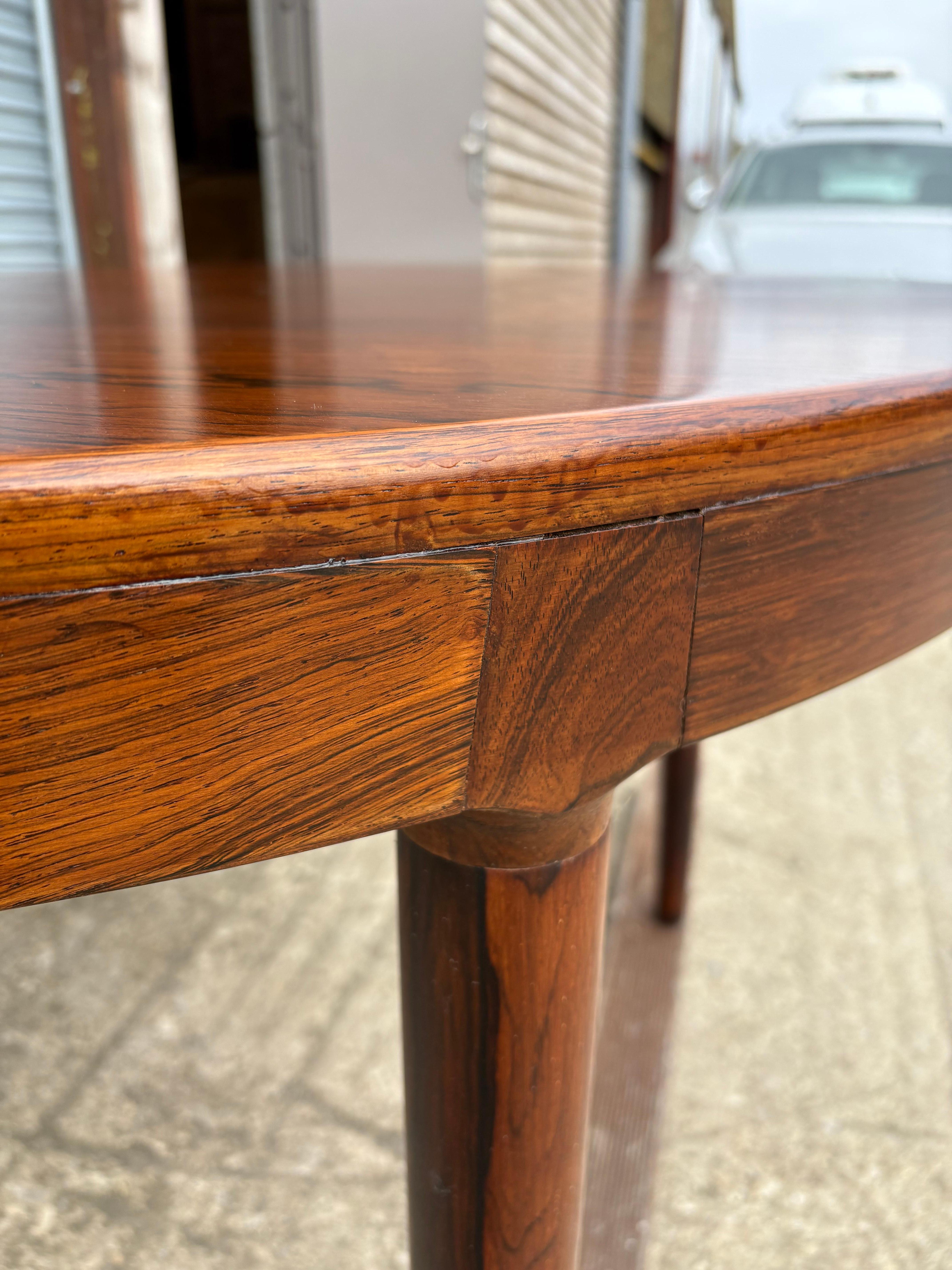 Danish Midcentury Round Dining Table made by Randers Mobelfabrik c1960 For Sale 4