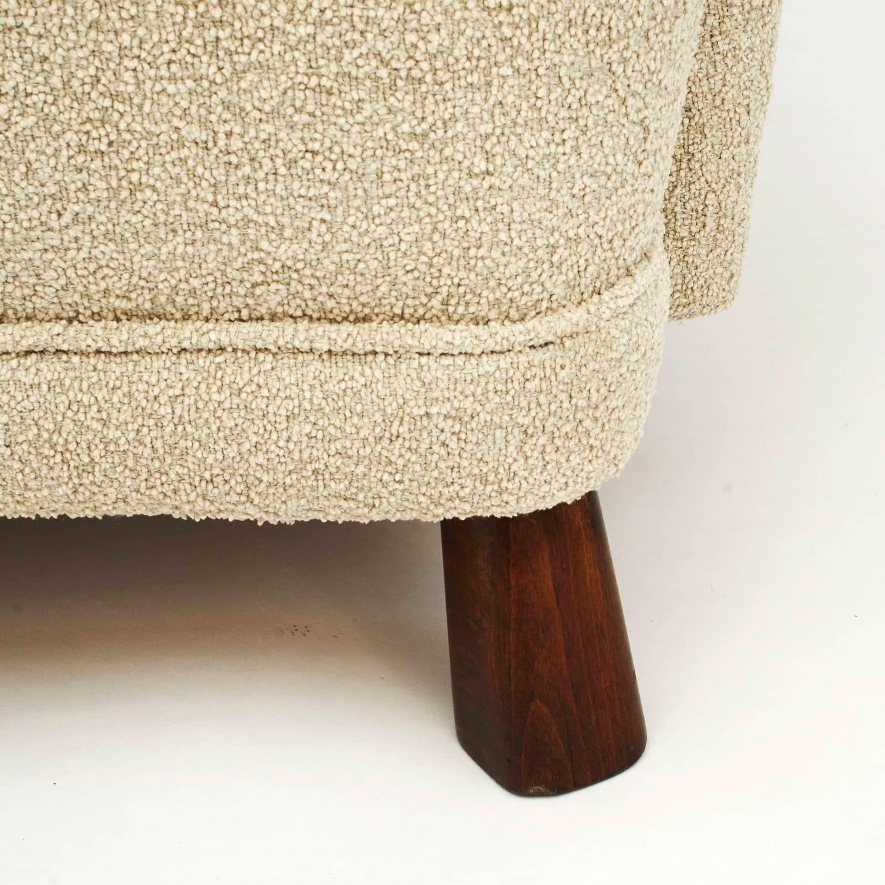 Danish Midcentury Sand Bouclé Lounge / Easy  Chair For Sale 4