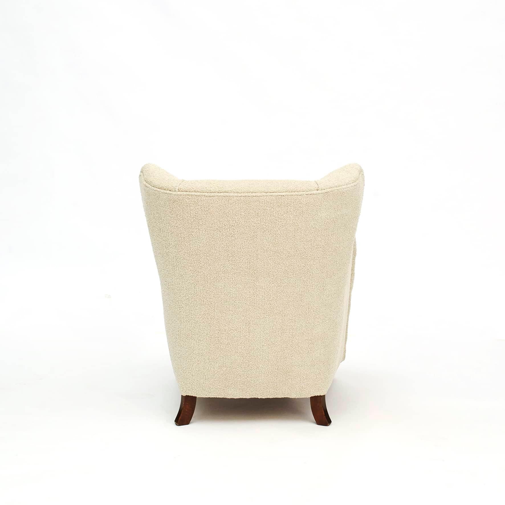 Danish Midcentury Sand Bouclé Lounge / Easy  Chair In Good Condition For Sale In Kastrup, DK