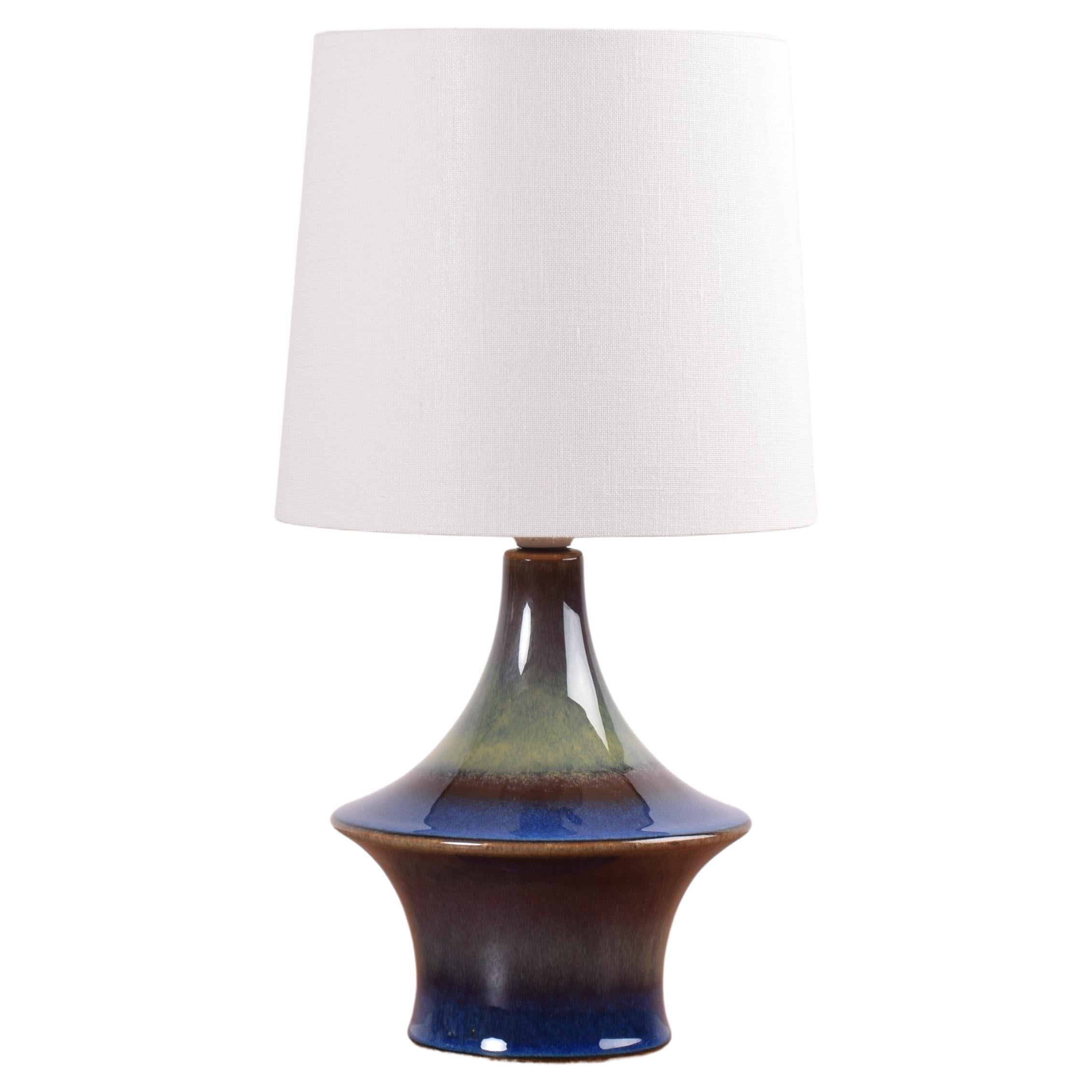 Lampada da tavolo danese del Medioevo Søholm Blue Brown Green Sculptural Ufo Shape, anni '60 in vendita