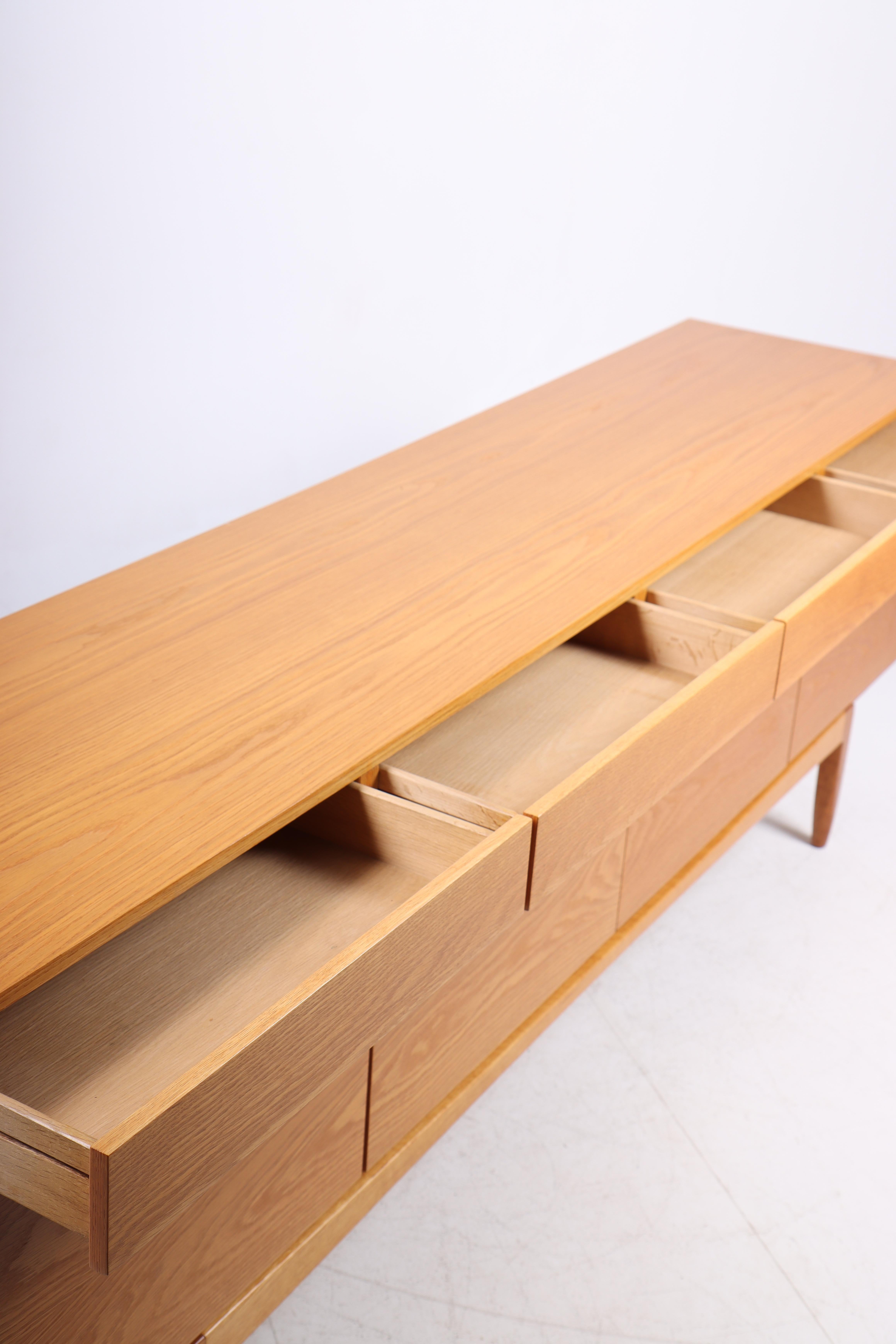 Danish Midcentury Sideboard in Oak Designed by Ib Kofod-Larsen, 1960s For Sale 5