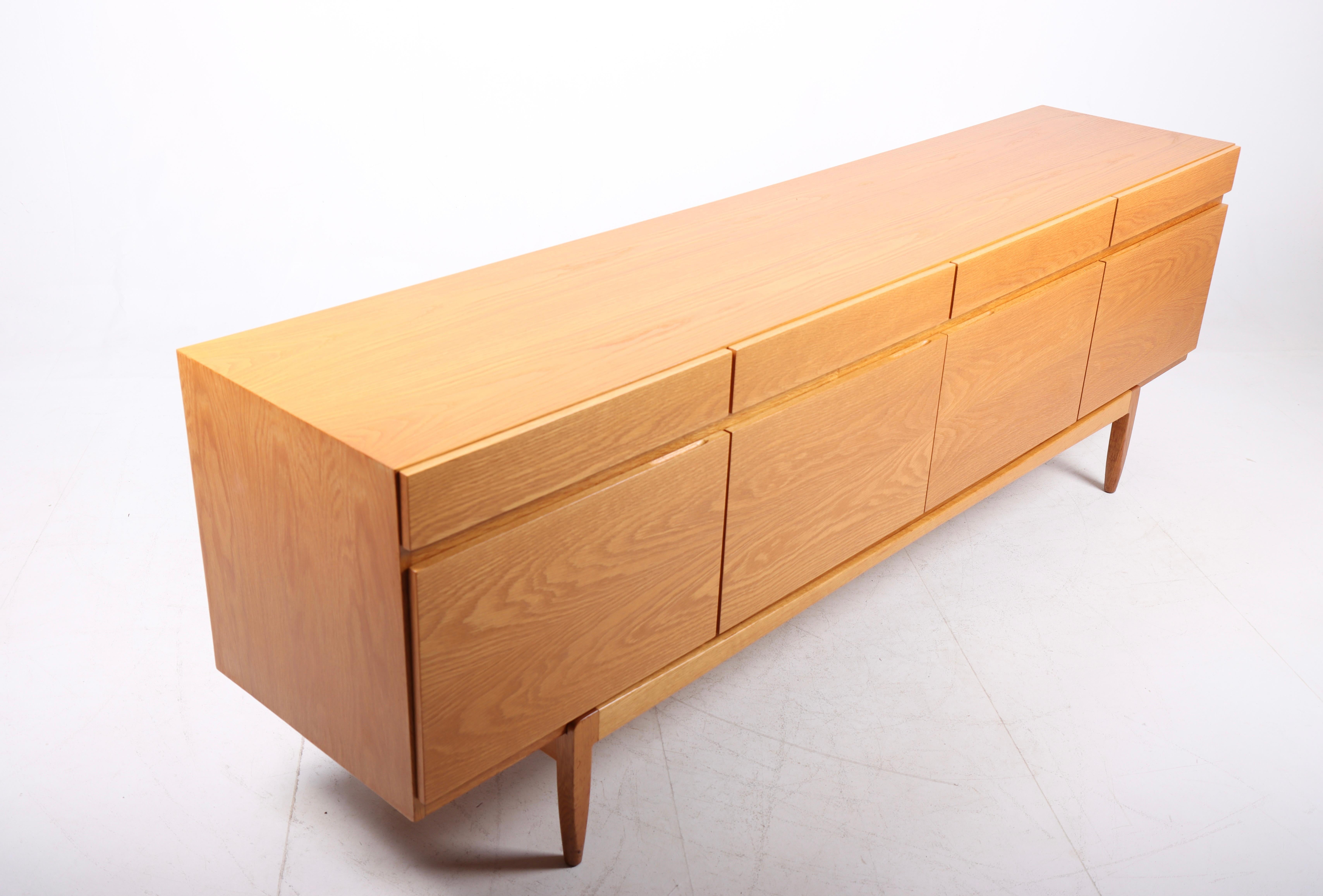 Danish Midcentury Sideboard in Oak Designed by Ib Kofod-Larsen, 1960s For Sale 3