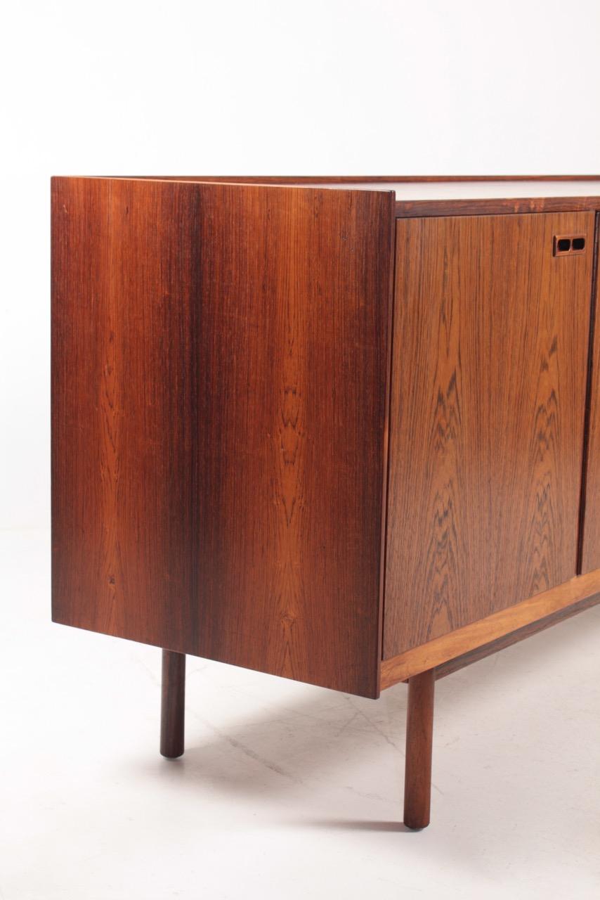 Danish Midcentury Sideboard in Rosewood Designed by Ib Kofod-Larsen, 1960s For Sale 10