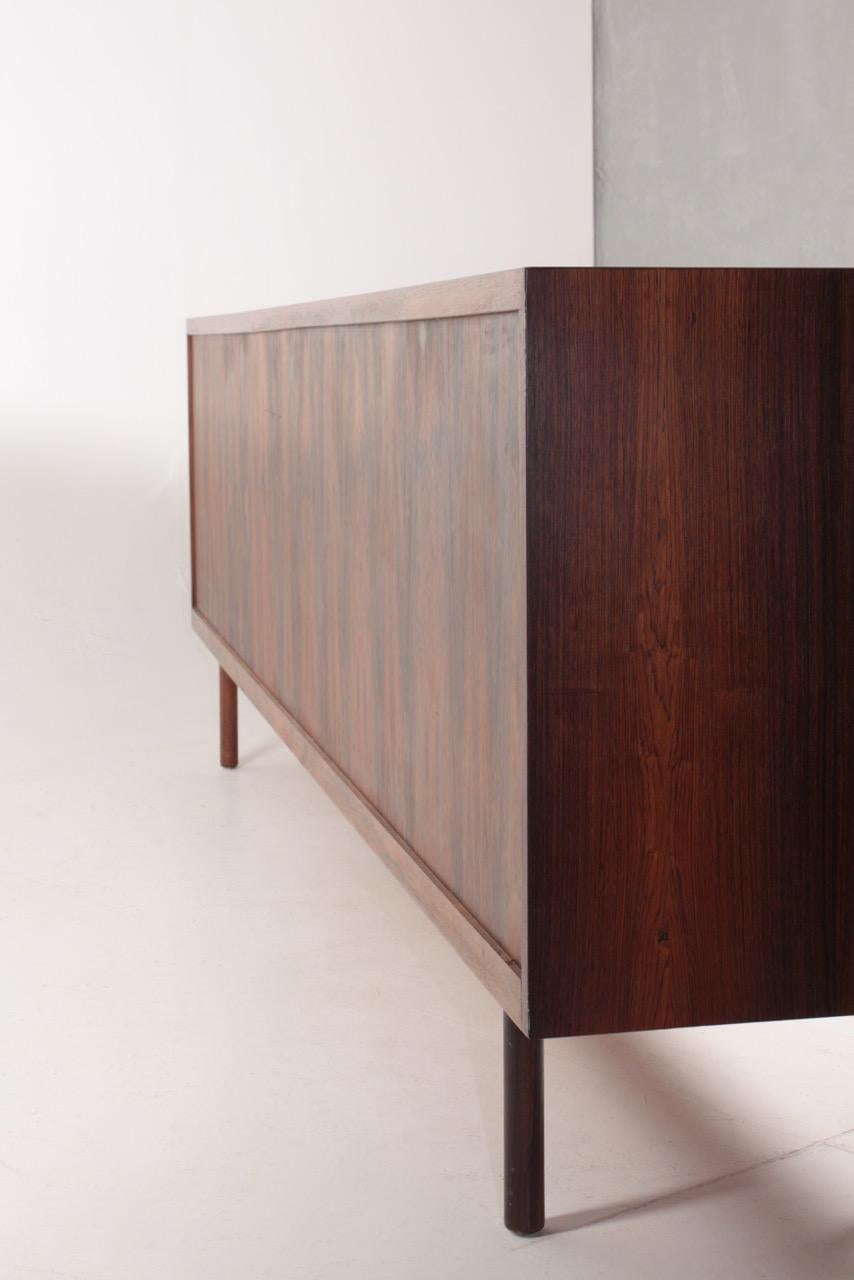 Danish Midcentury Sideboard in Rosewood Designed by Ib Kofod-Larsen, 1960s For Sale 11