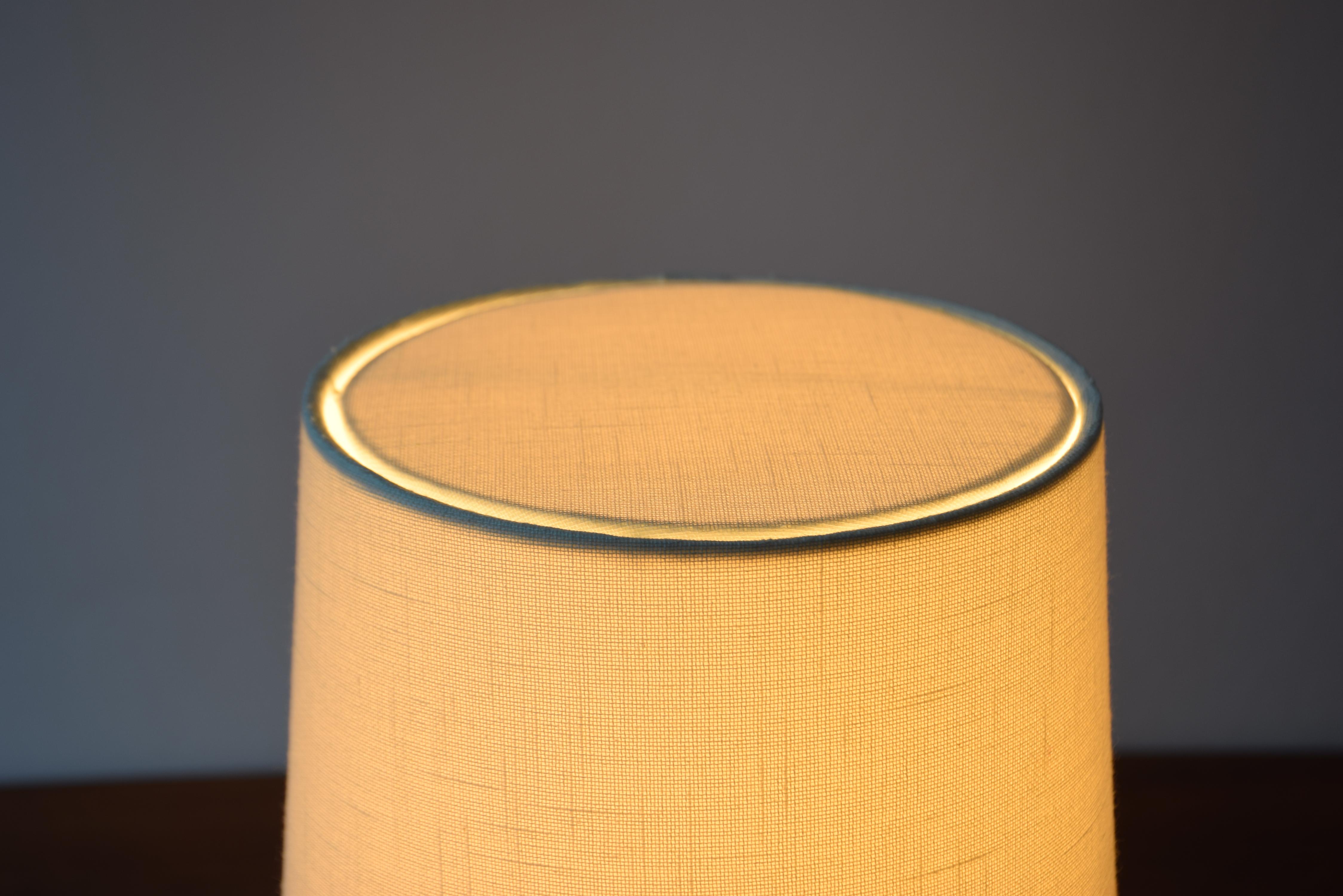 Danish Mid-Century Small Ceramic Table Lamp by Einar Johansen for Søholm, 1960s For Sale 3