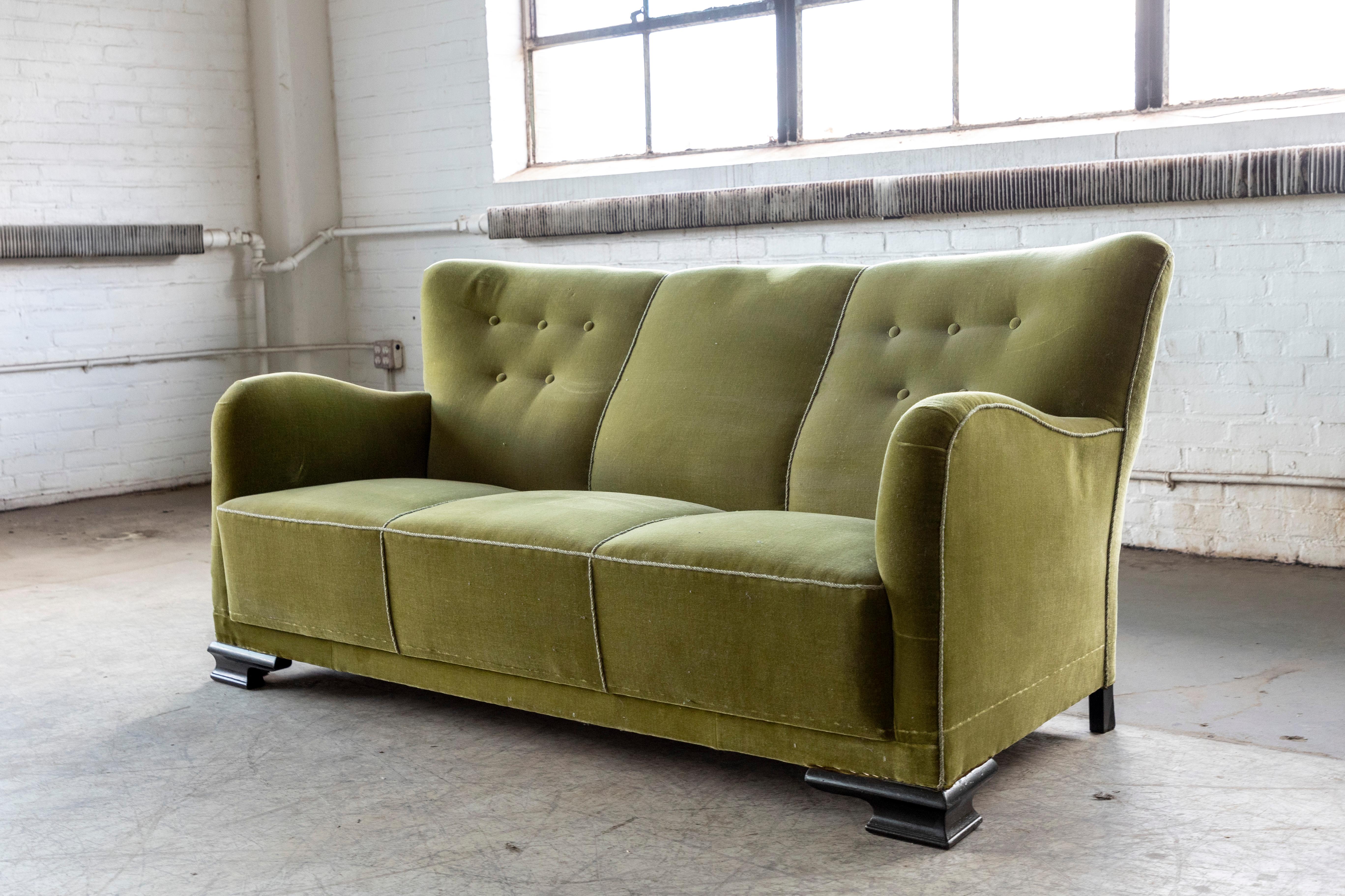 Danish Midcentury Sofa in Green Mohair with Art Deco Legs For Sale 1
