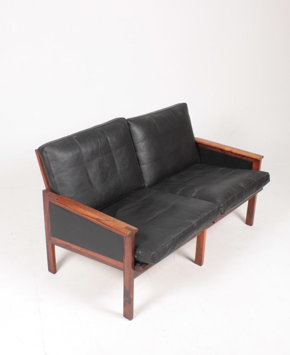 Mid-20th Century Danish Midcentury Sofa in Leather and Rosewood by Illum Wikkelsø