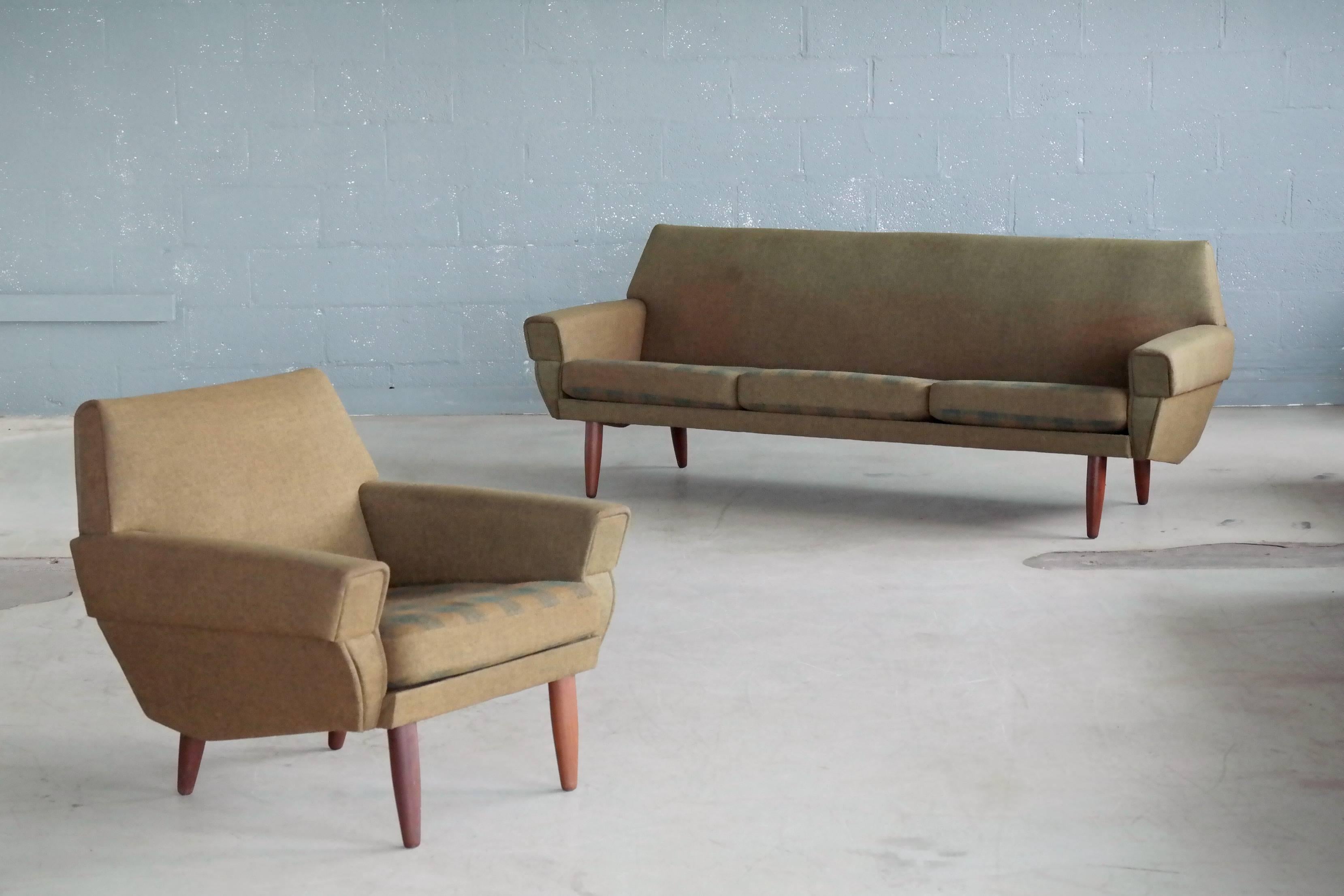 Danish Midcentury Sofa in the style of Kurt Ostervig 3