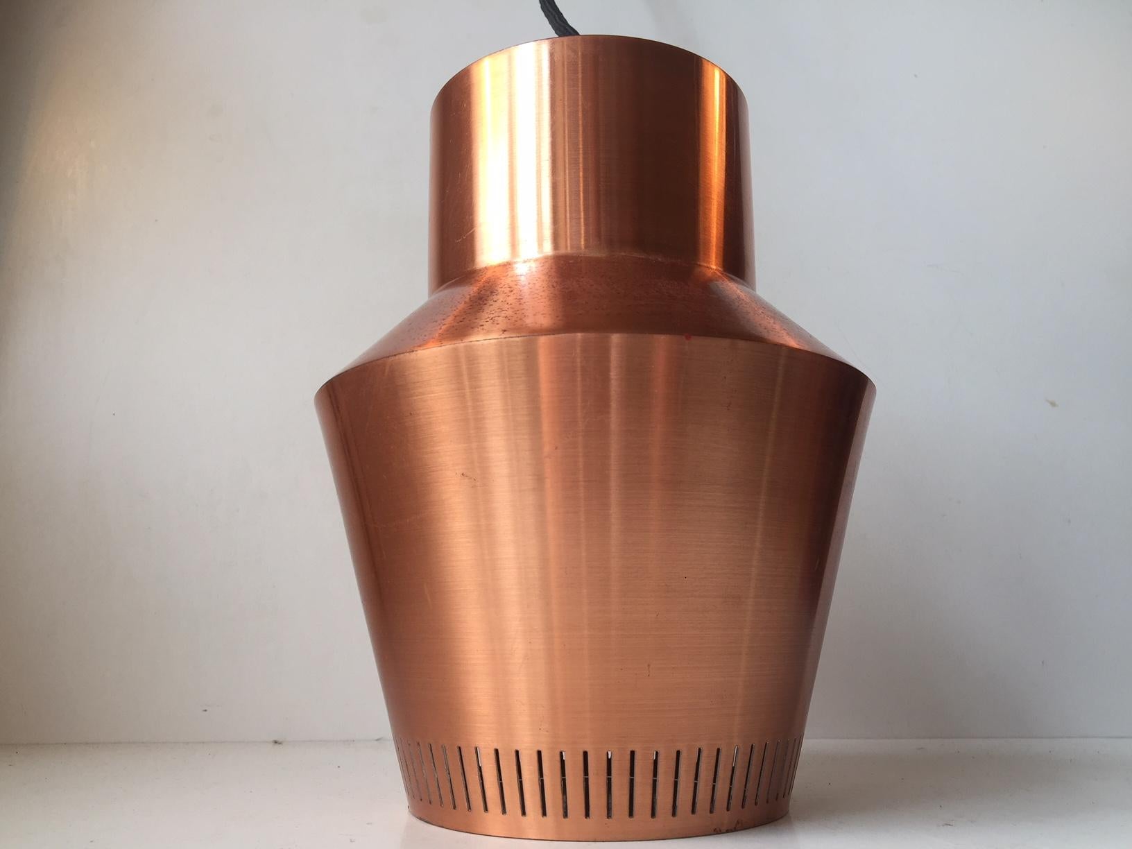 Danish Midcentury Solid Copper Pendant Lamp from Fog & Morup, 1960s im Zustand „Gut“ in Esbjerg, DK