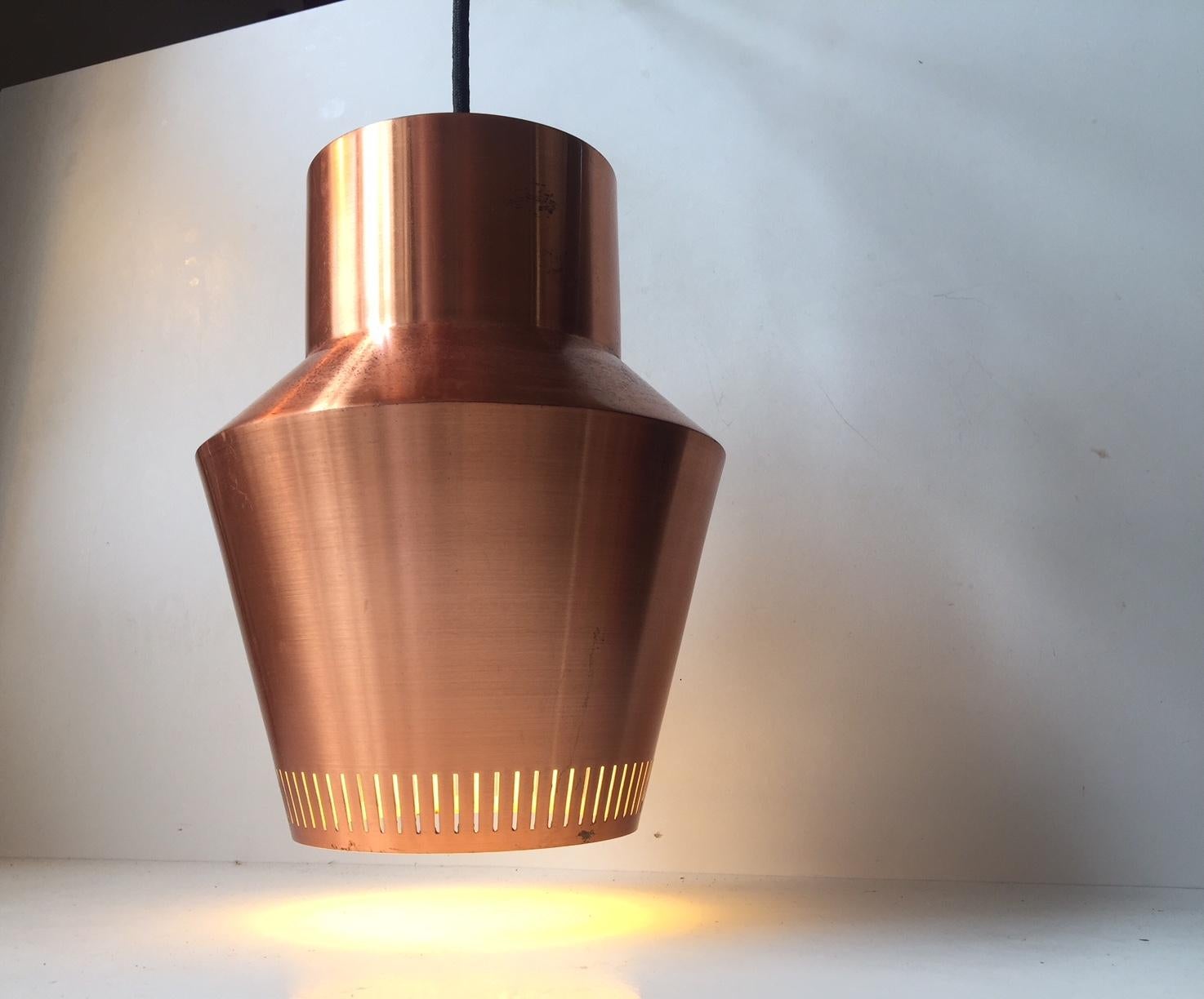 Danish Midcentury Solid Copper Pendant Lamp from Fog & Morup, 1960s (Kupfer)