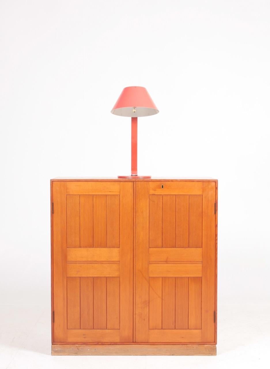 Métal Lampe de table danoise du milieu du siècle, années 1960 en vente