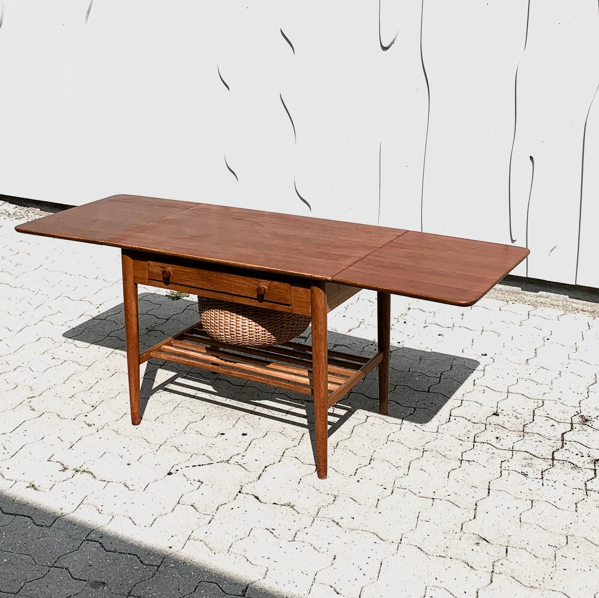 Scandinavian Modern Danish Midcentury Teak Coffee Table/Cabinet, Denmark, 1960s