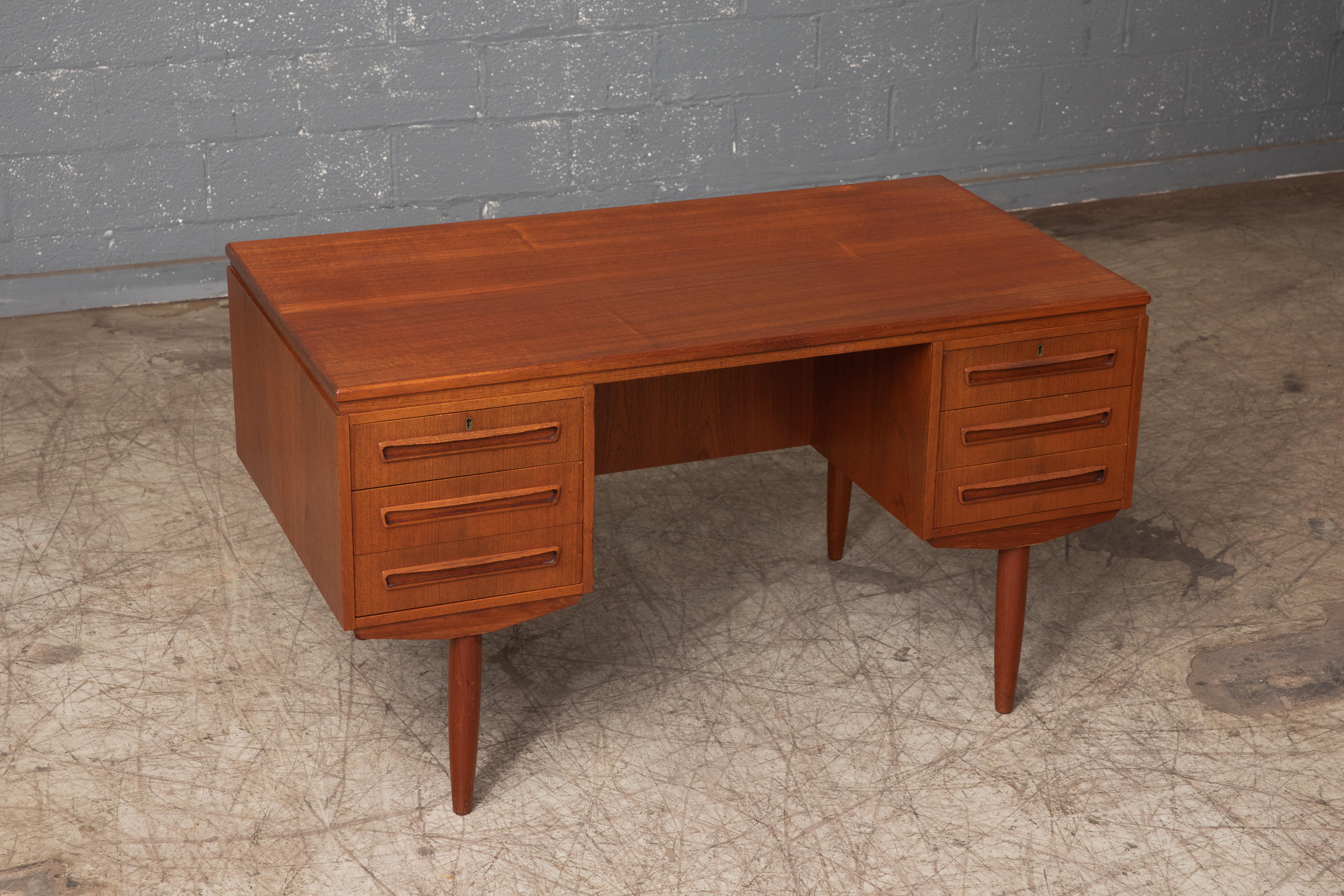 Mid-Century Modern Danish Midcentury Teak Desk Attributed in the Style of Kai Kristiansen