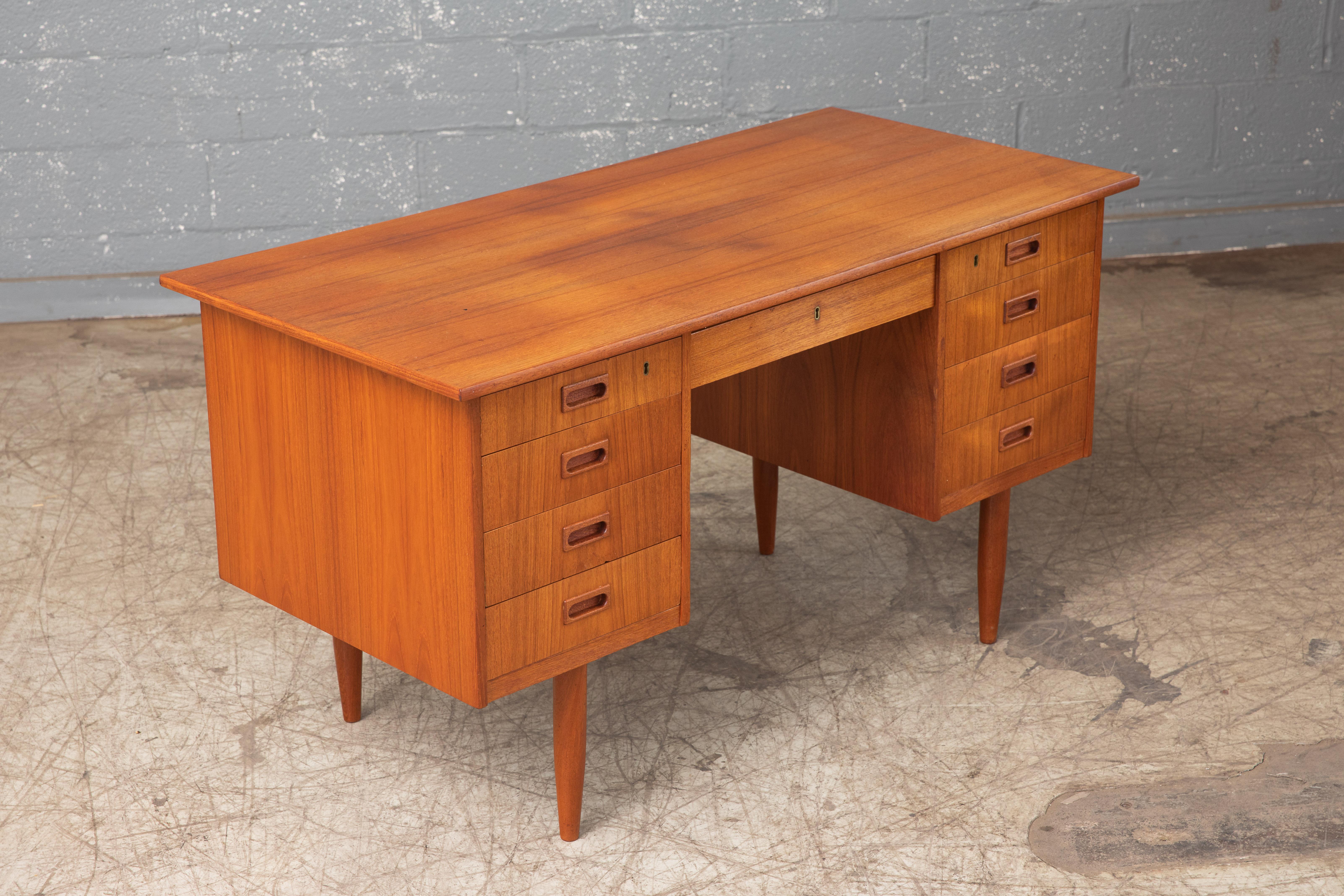 Mid-Century Modern Danish Midcentury Teak Desk in the Style of Kai Kristiansen