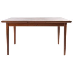 Table à manger danoise en teck du milieu du siècle par Slagelse
